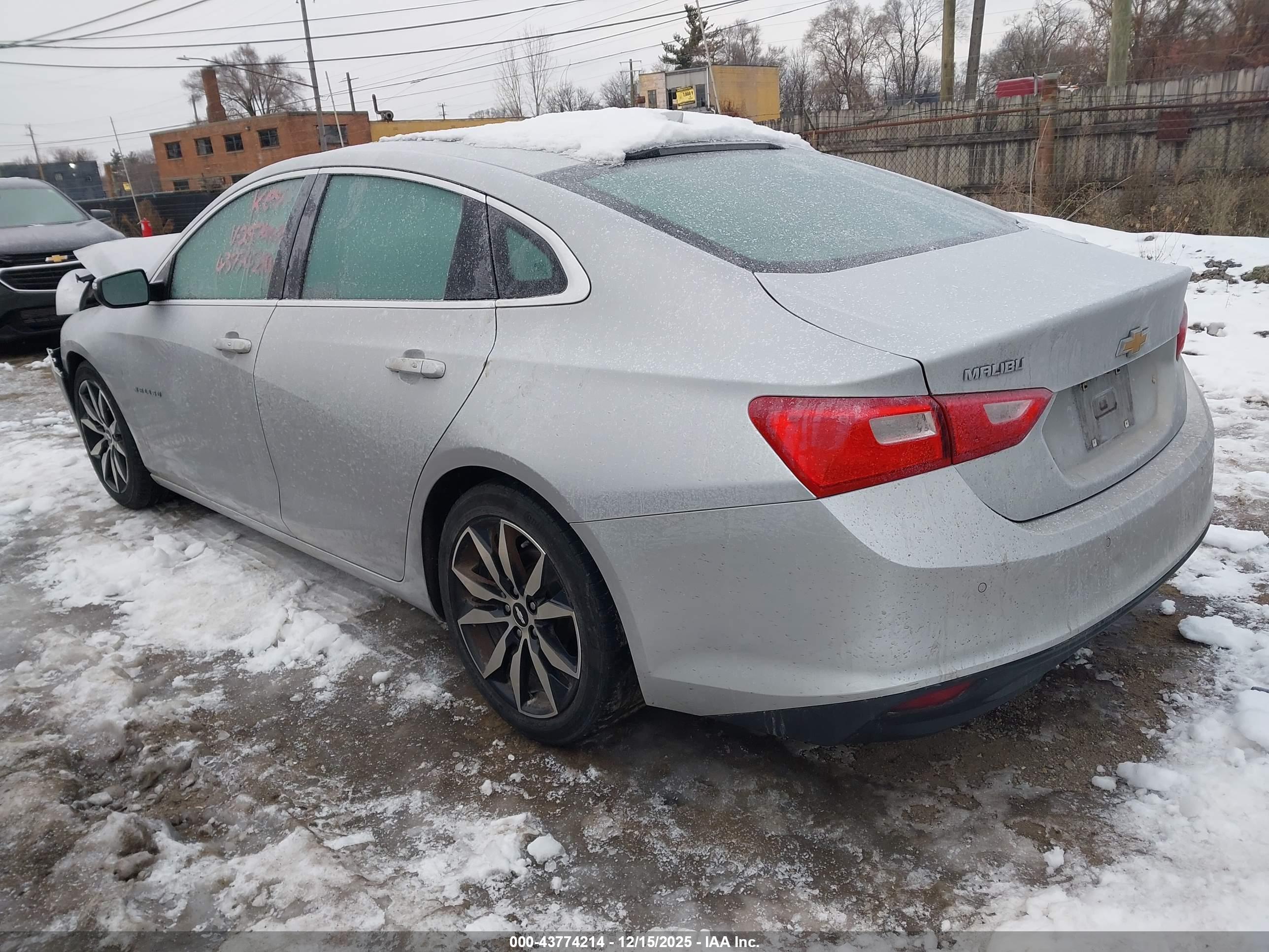 CHEVROLET MALIBU image 3