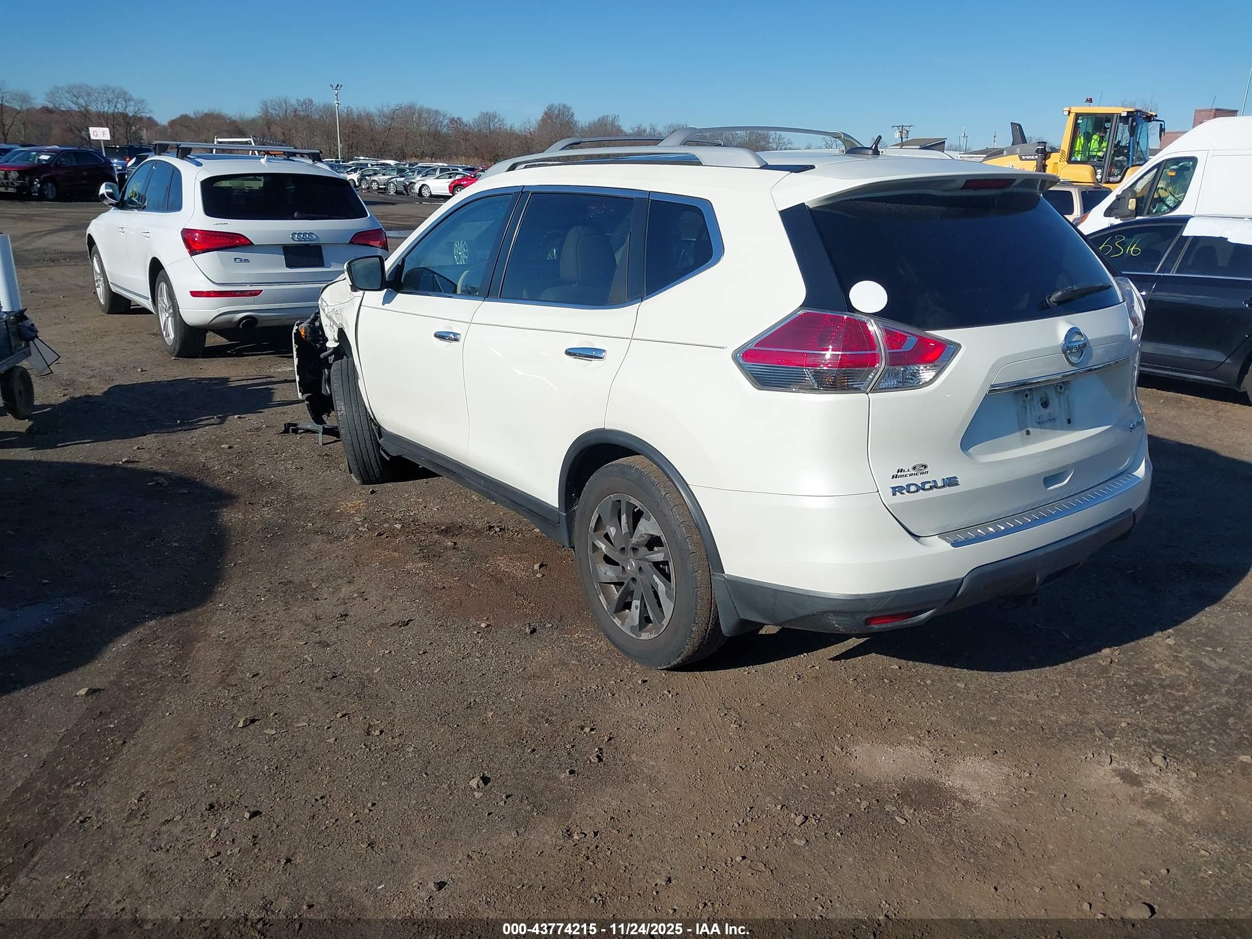 NISSAN ROGUE image 3