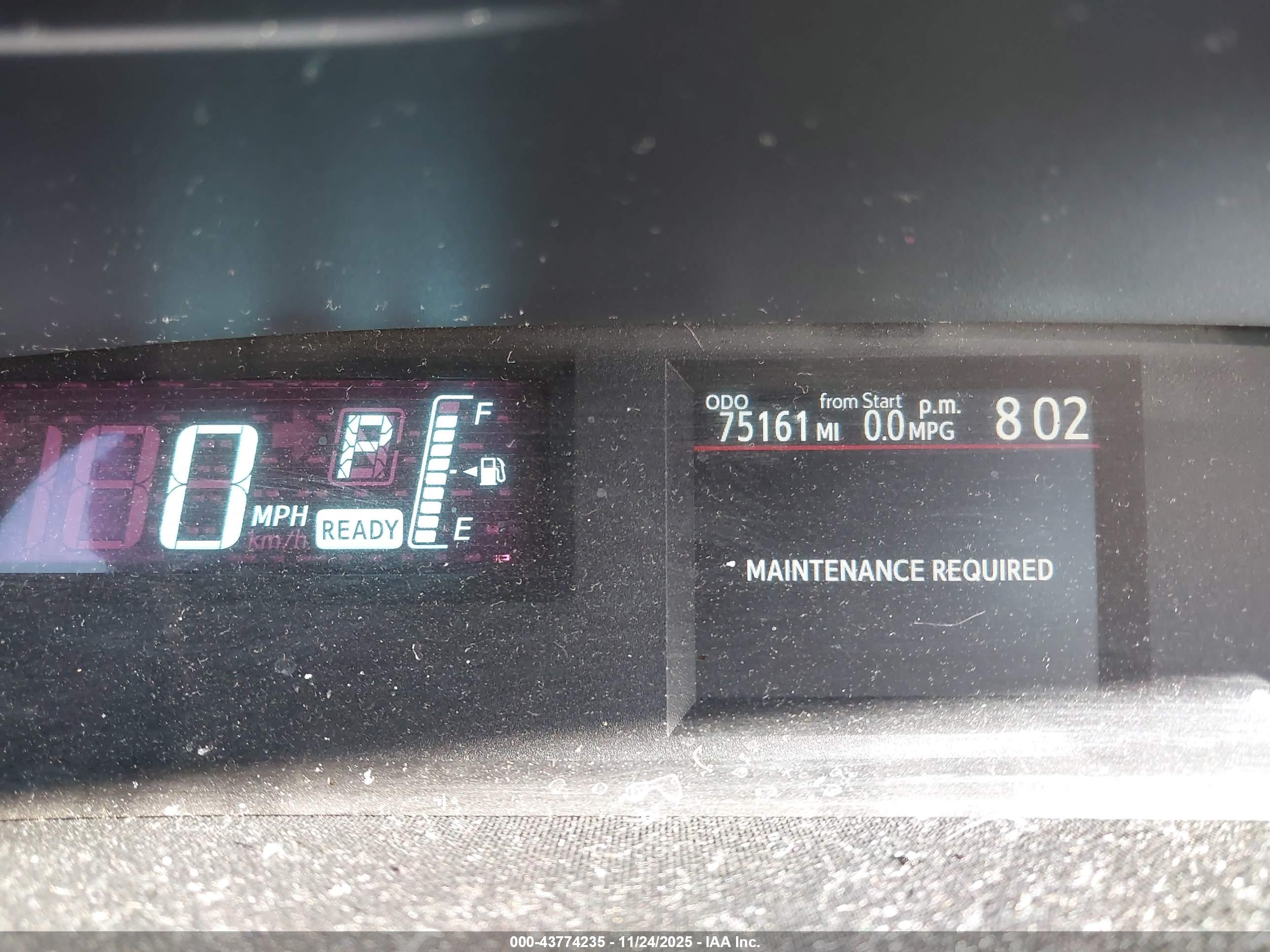 TOYOTA PRIUS image 7