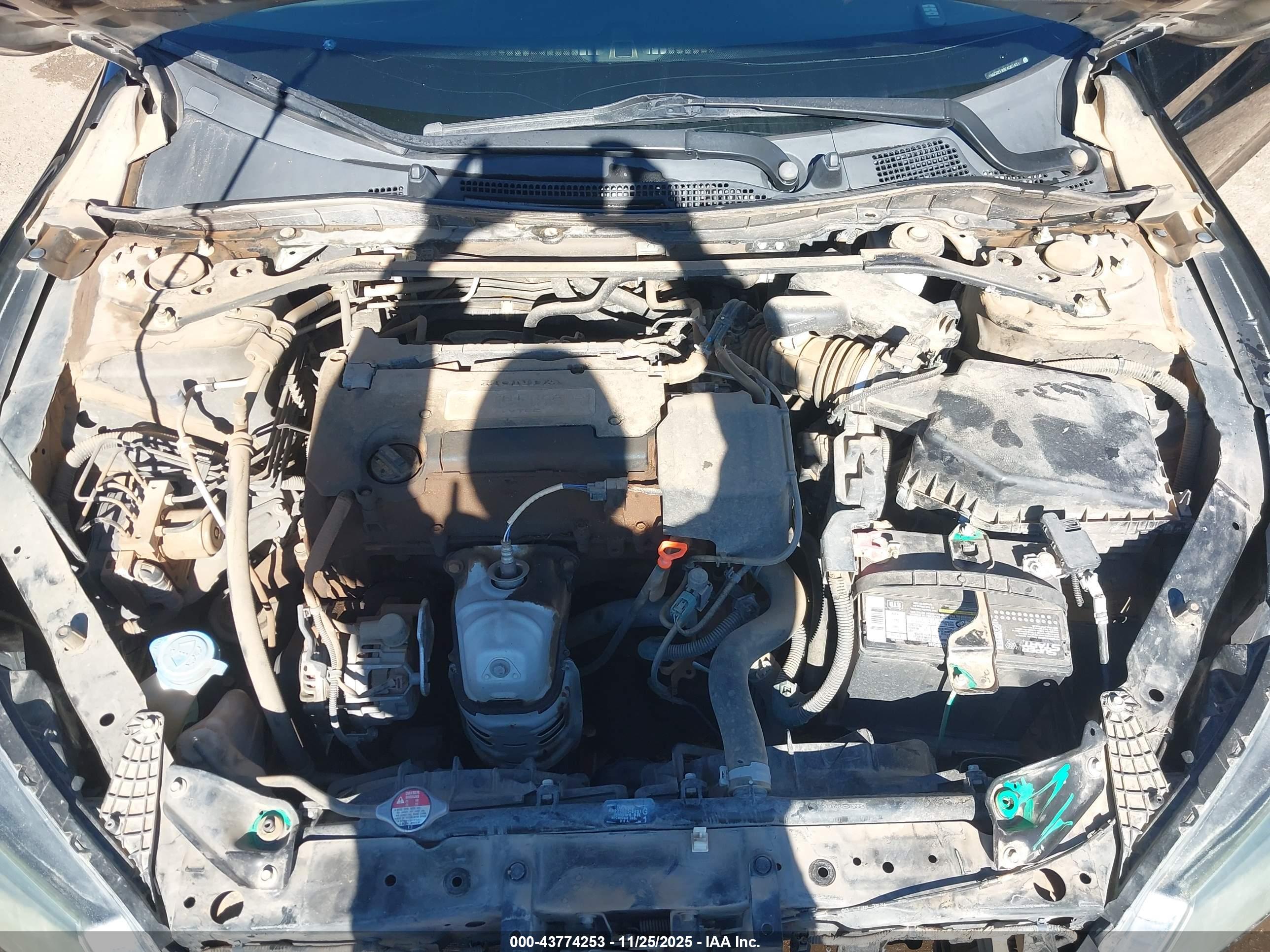 HONDA ACCORD image 10