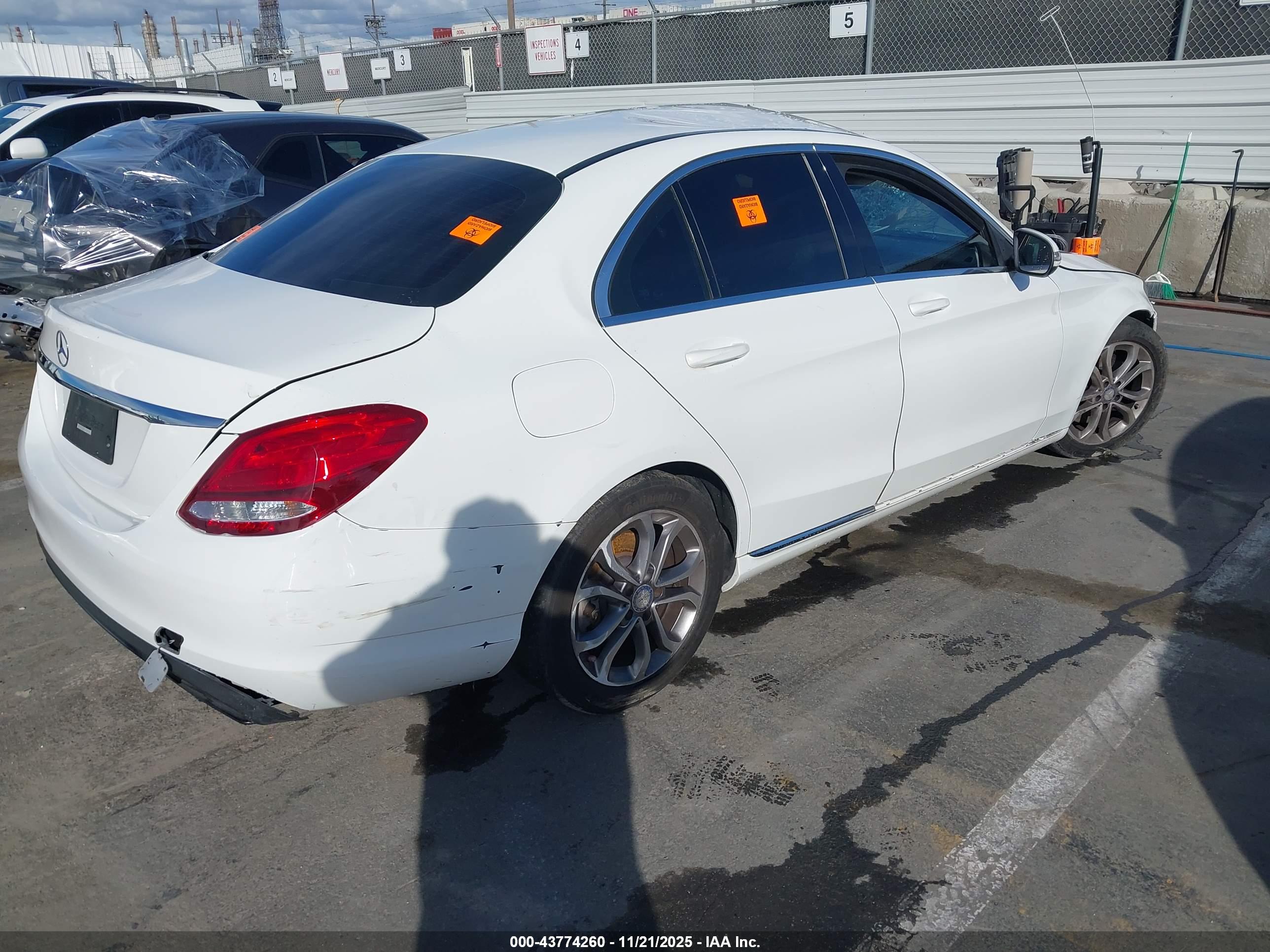MERCEDES-BENZ C image 4