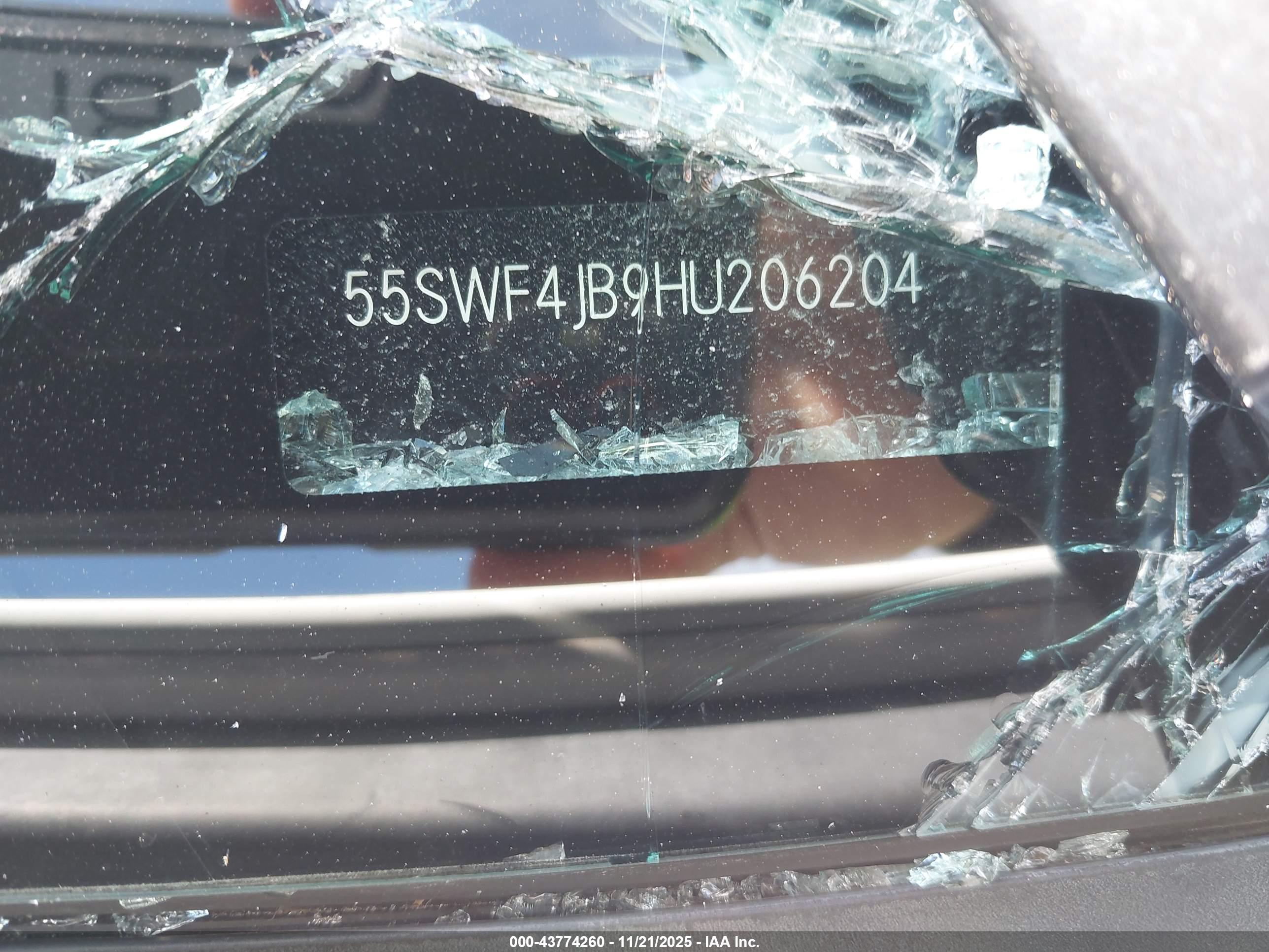 MERCEDES-BENZ C image 9