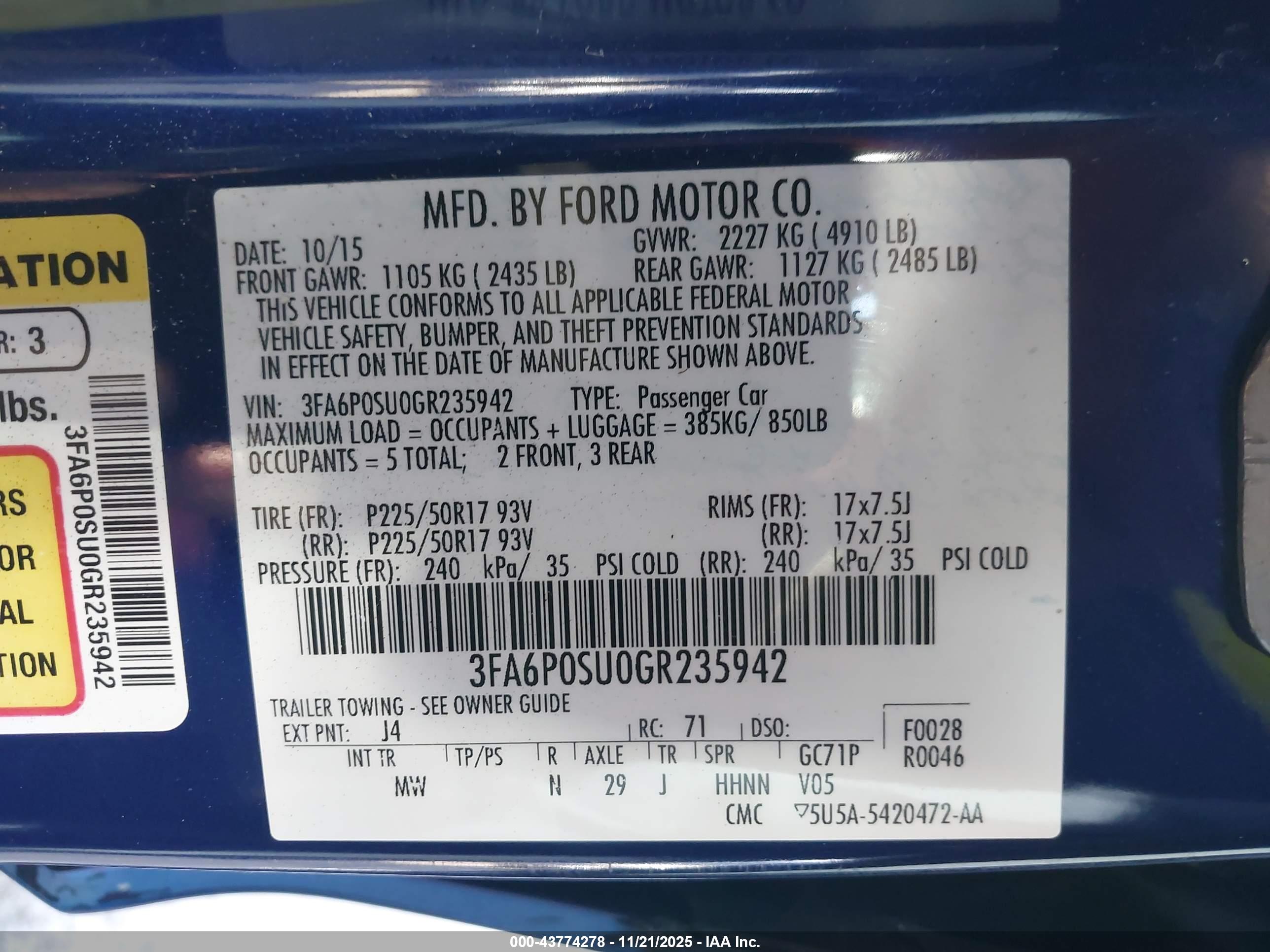 FORD FUSION image 9