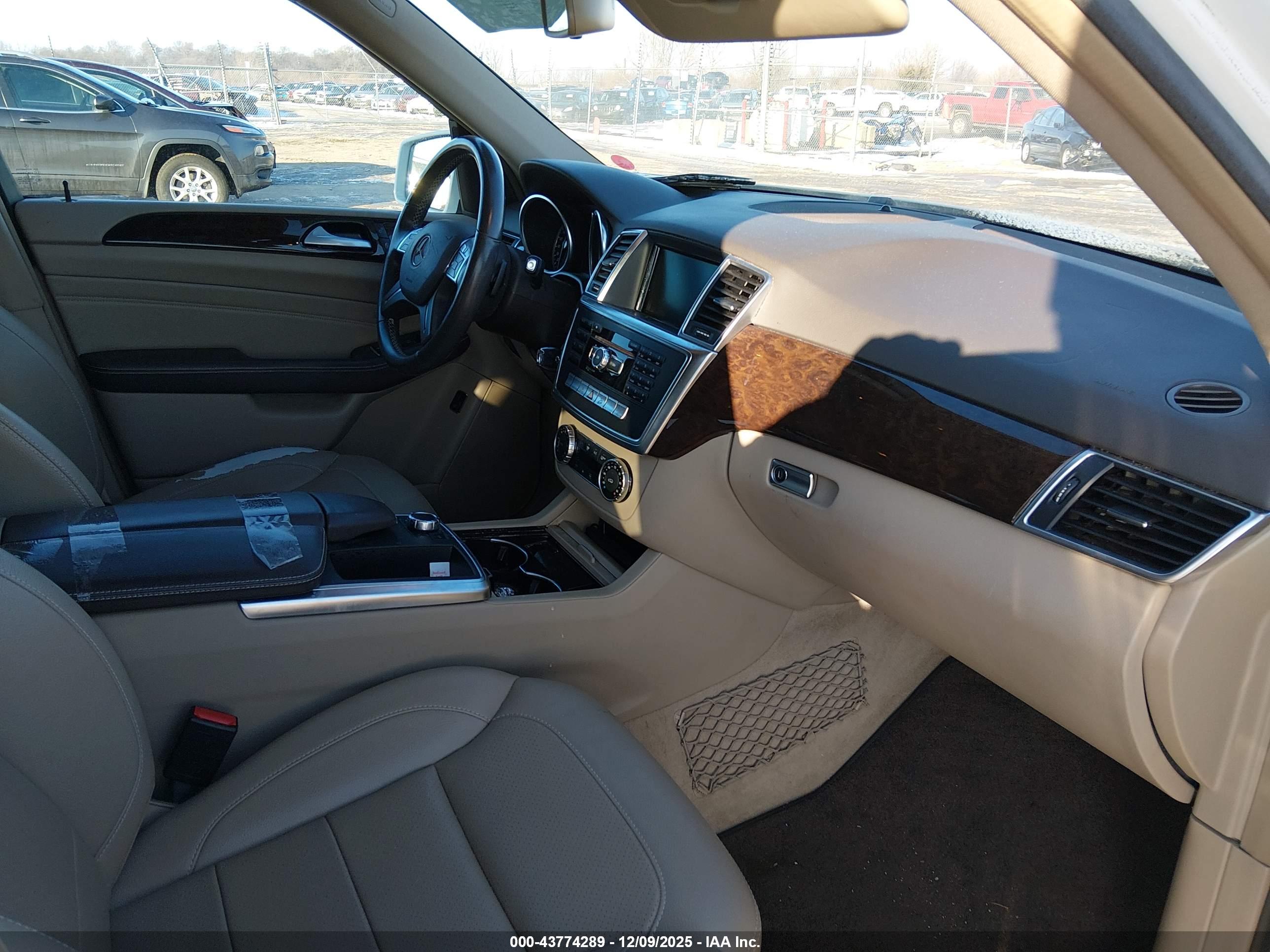 MERCEDES-BENZ ML image 5
