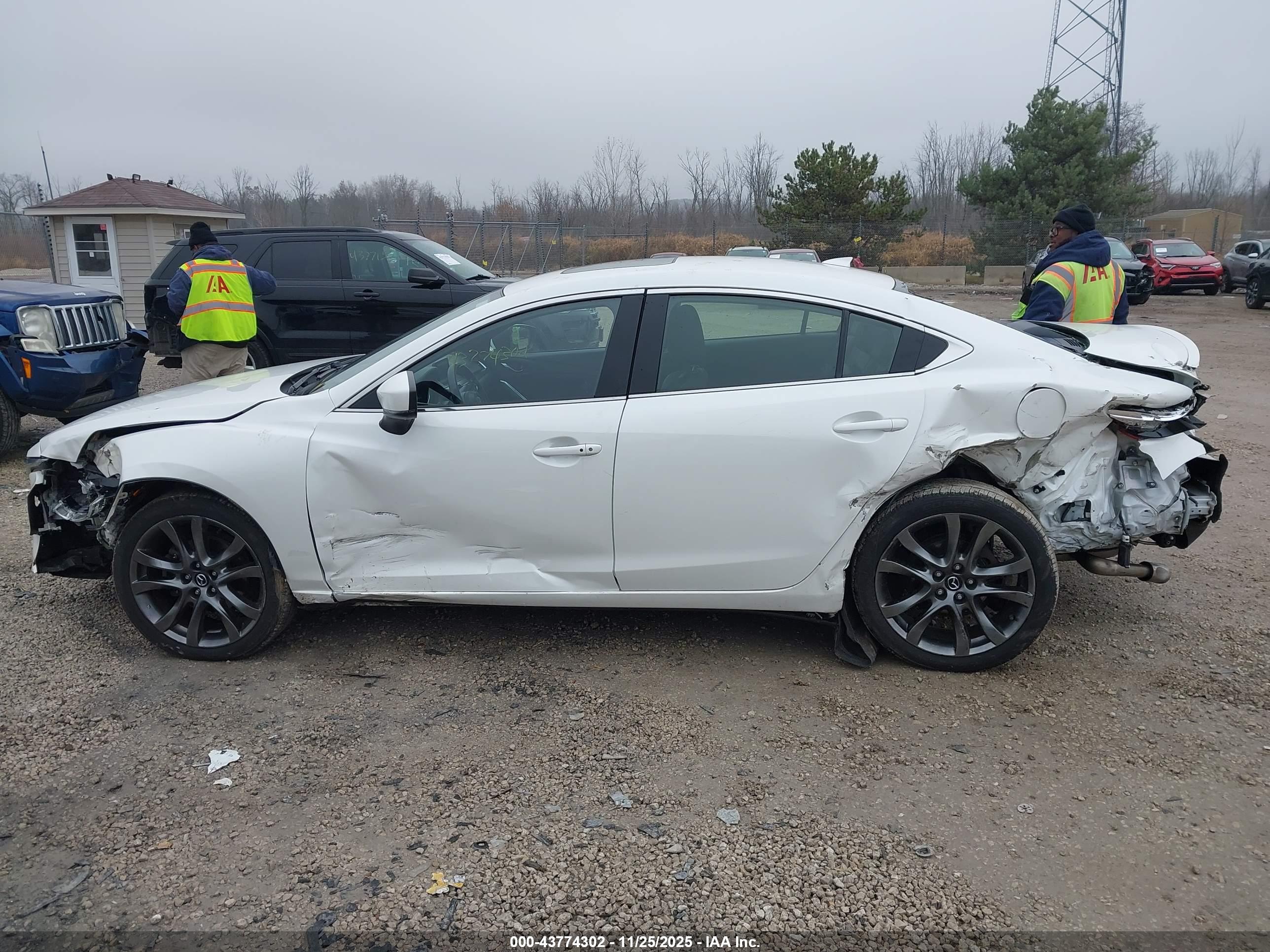 MAZDA MAZDA6 image 6