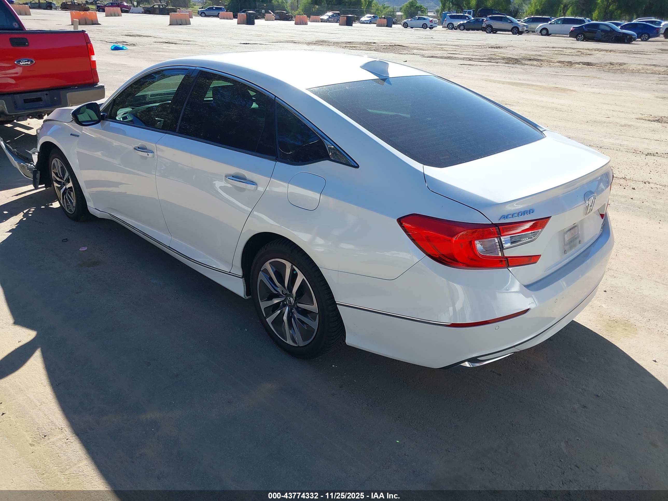 HONDA ACCORD image 3