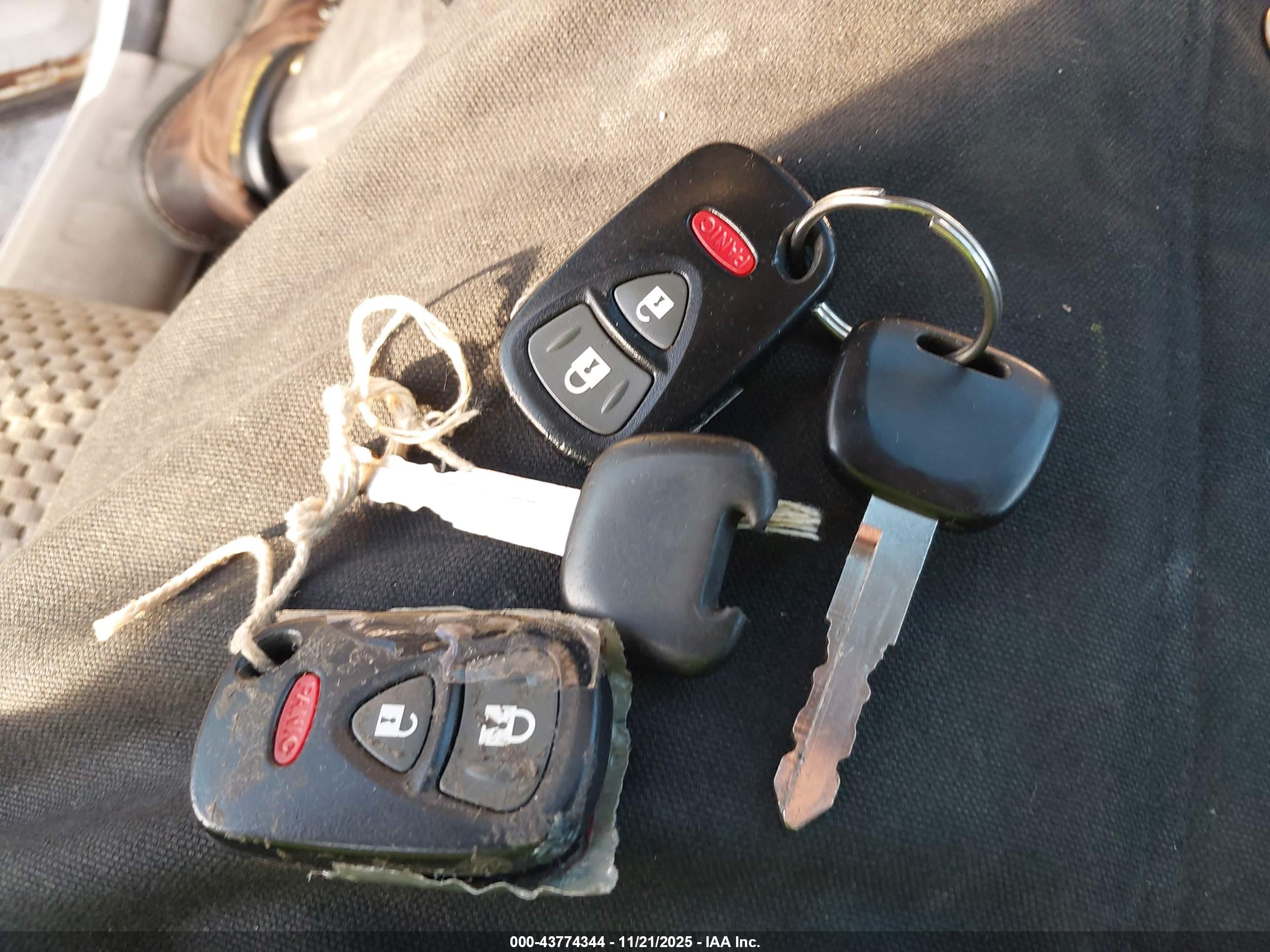 SUZUKI GRAND image 11