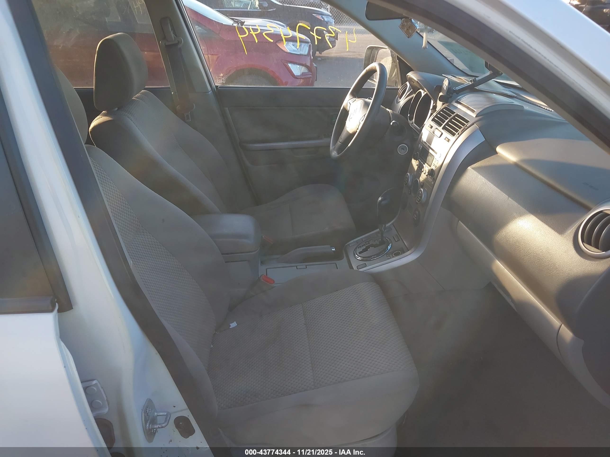 SUZUKI GRAND image 5