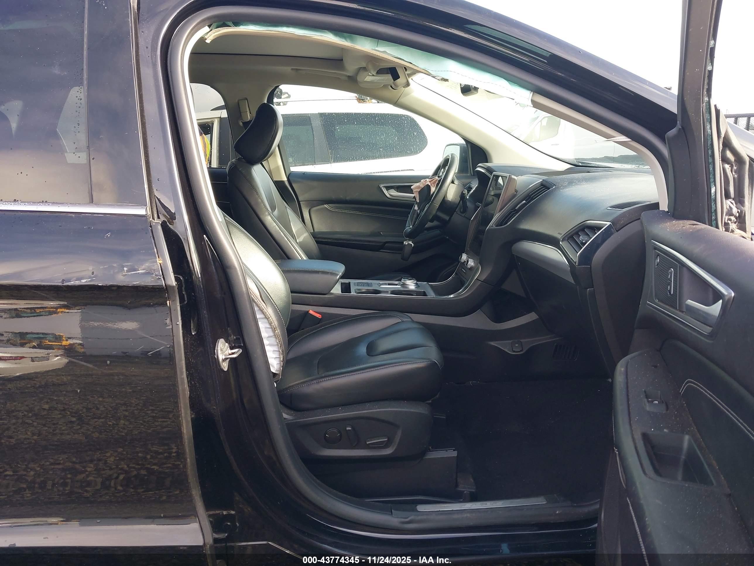 FORD EDGE image 5