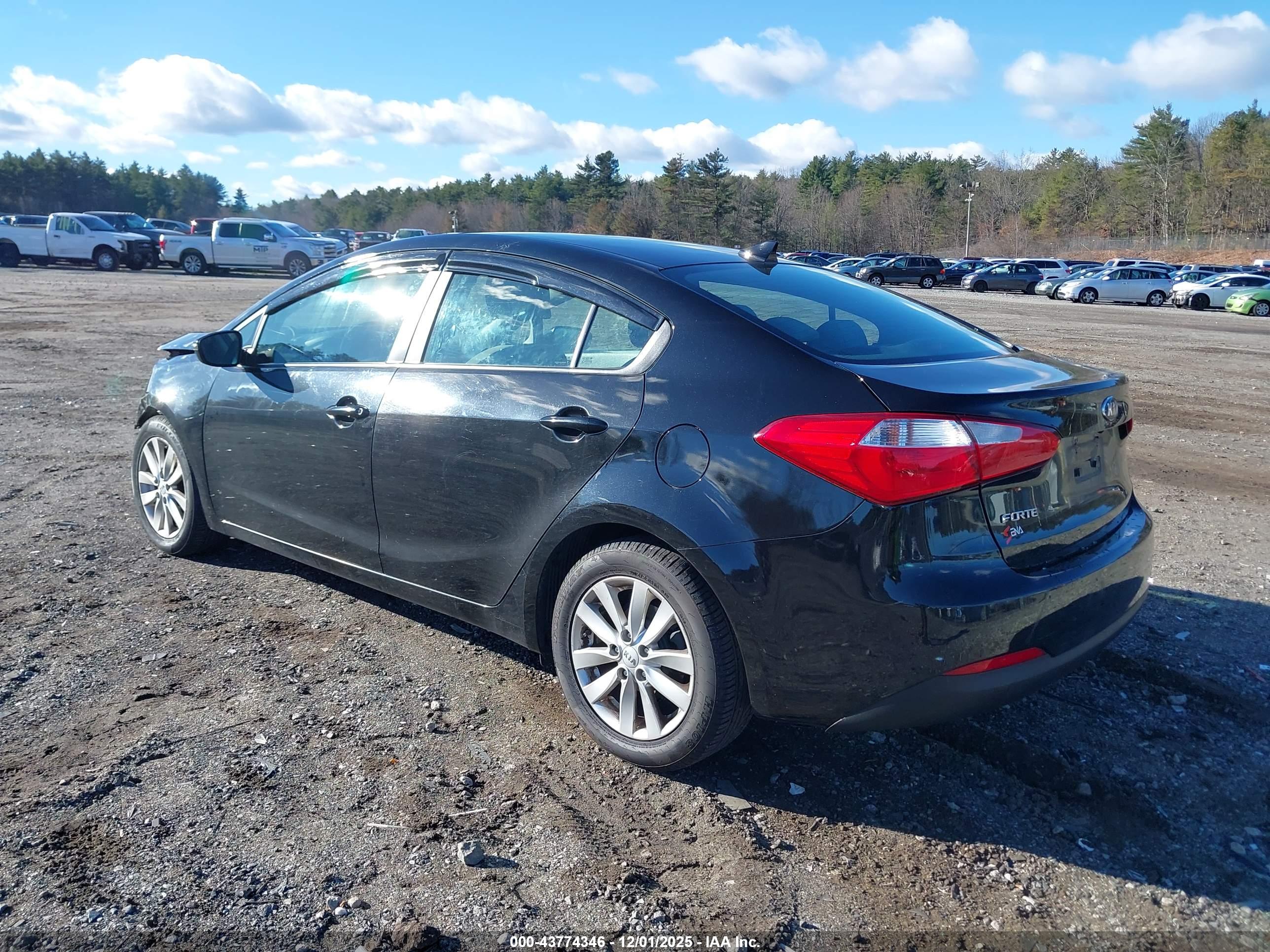 KIA FORTE image 3