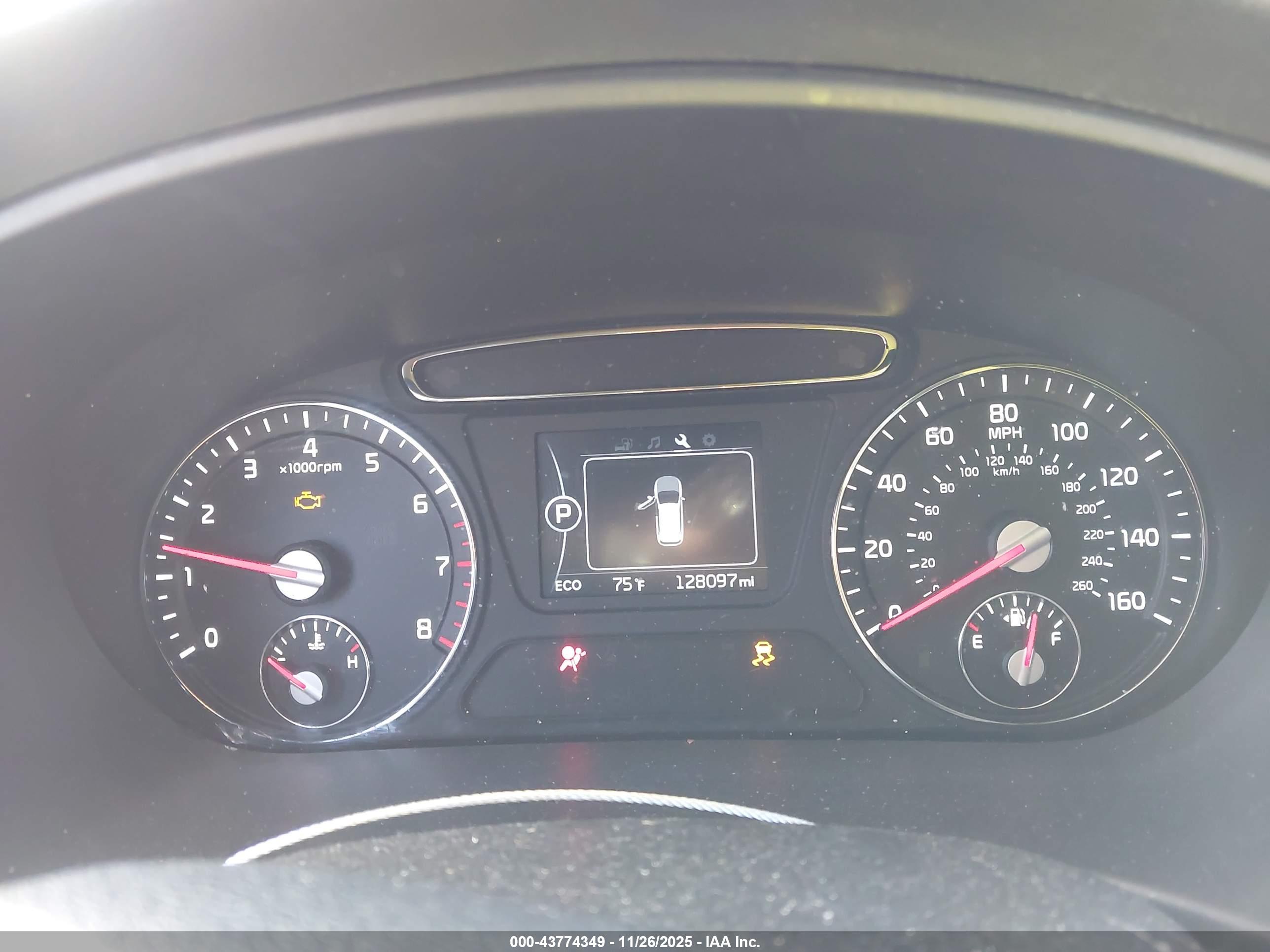 KIA SORENTO image 7