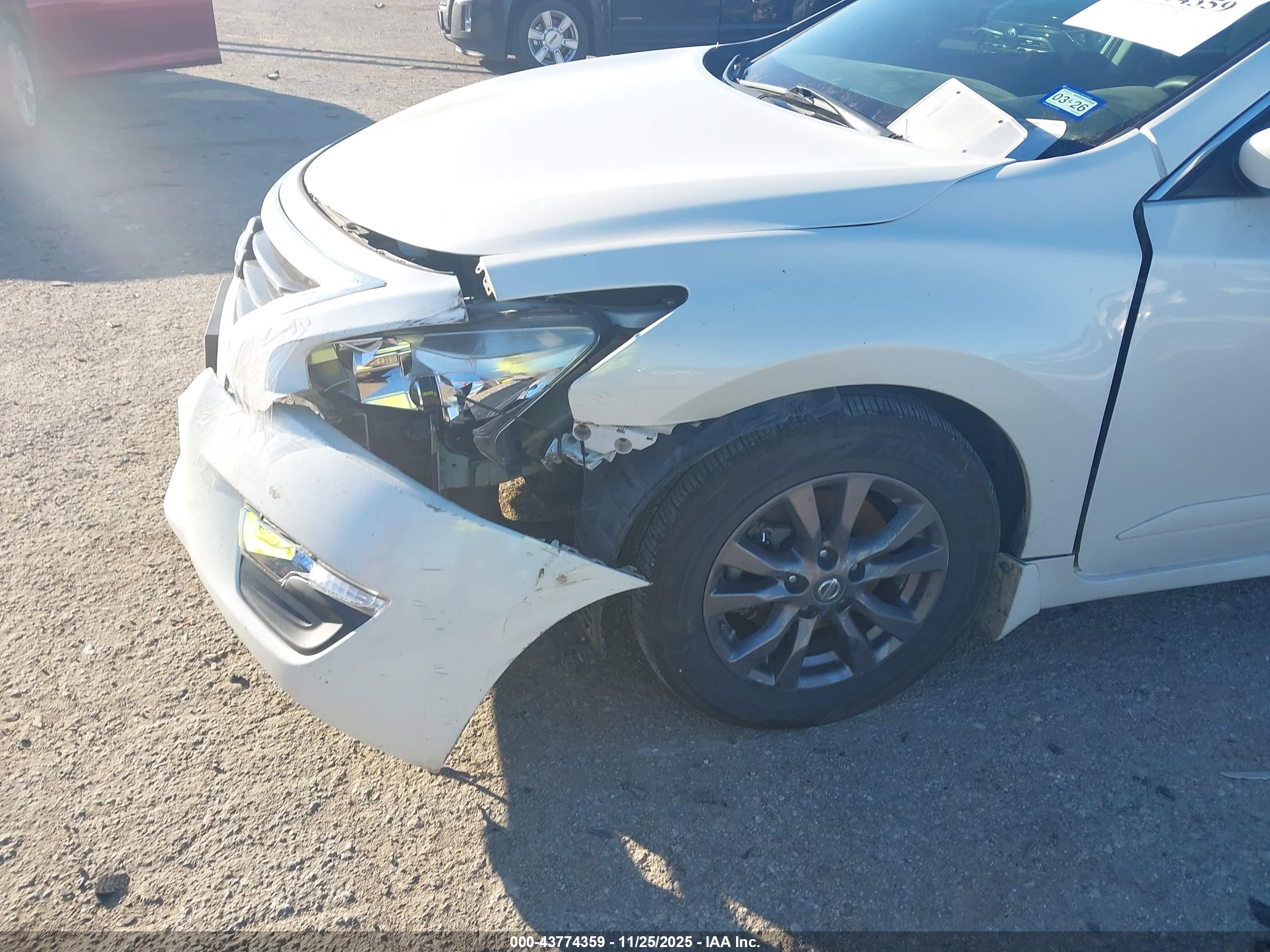 NISSAN ALTIMA image 6