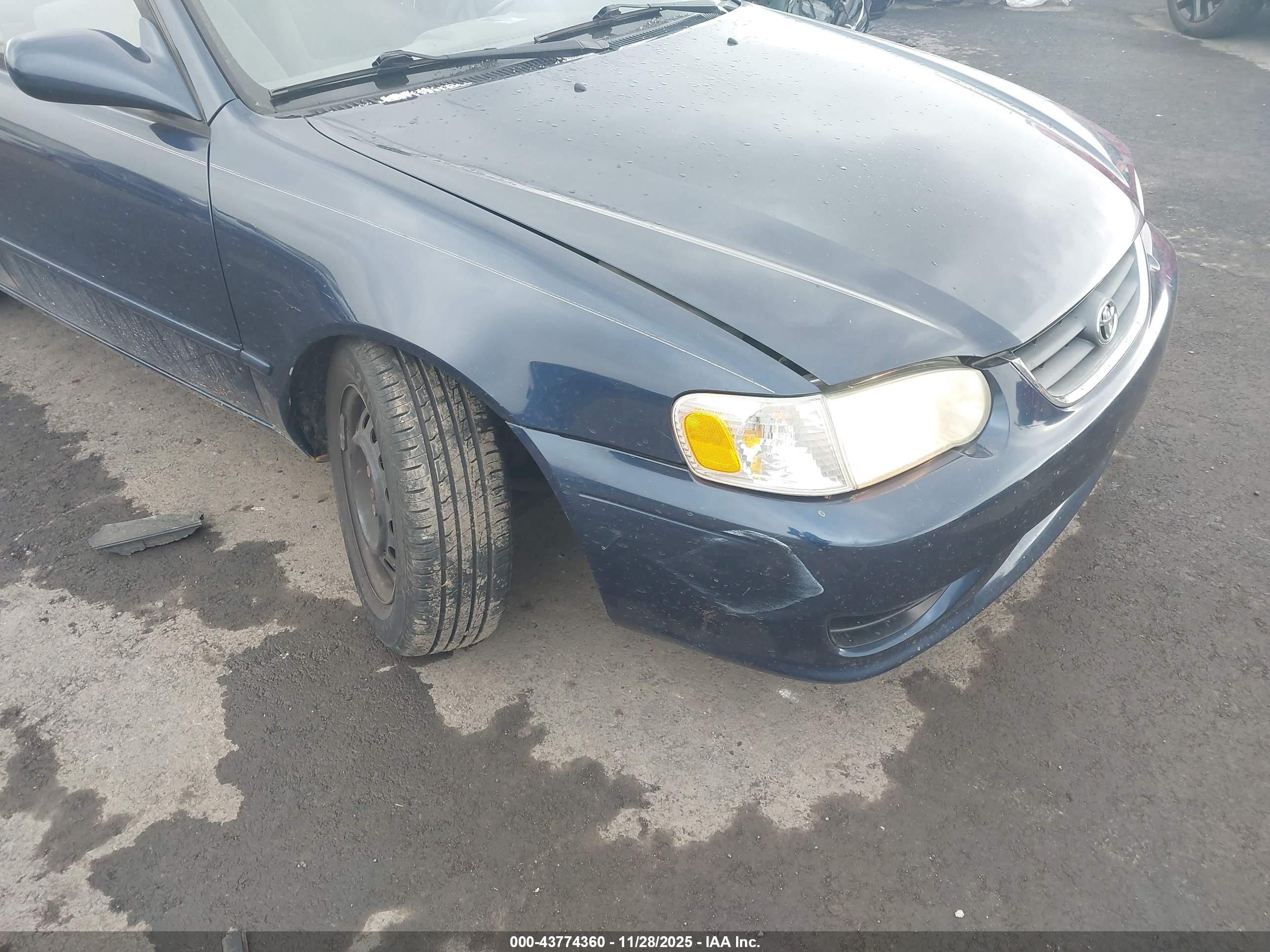 TOYOTA COROLLA image 6