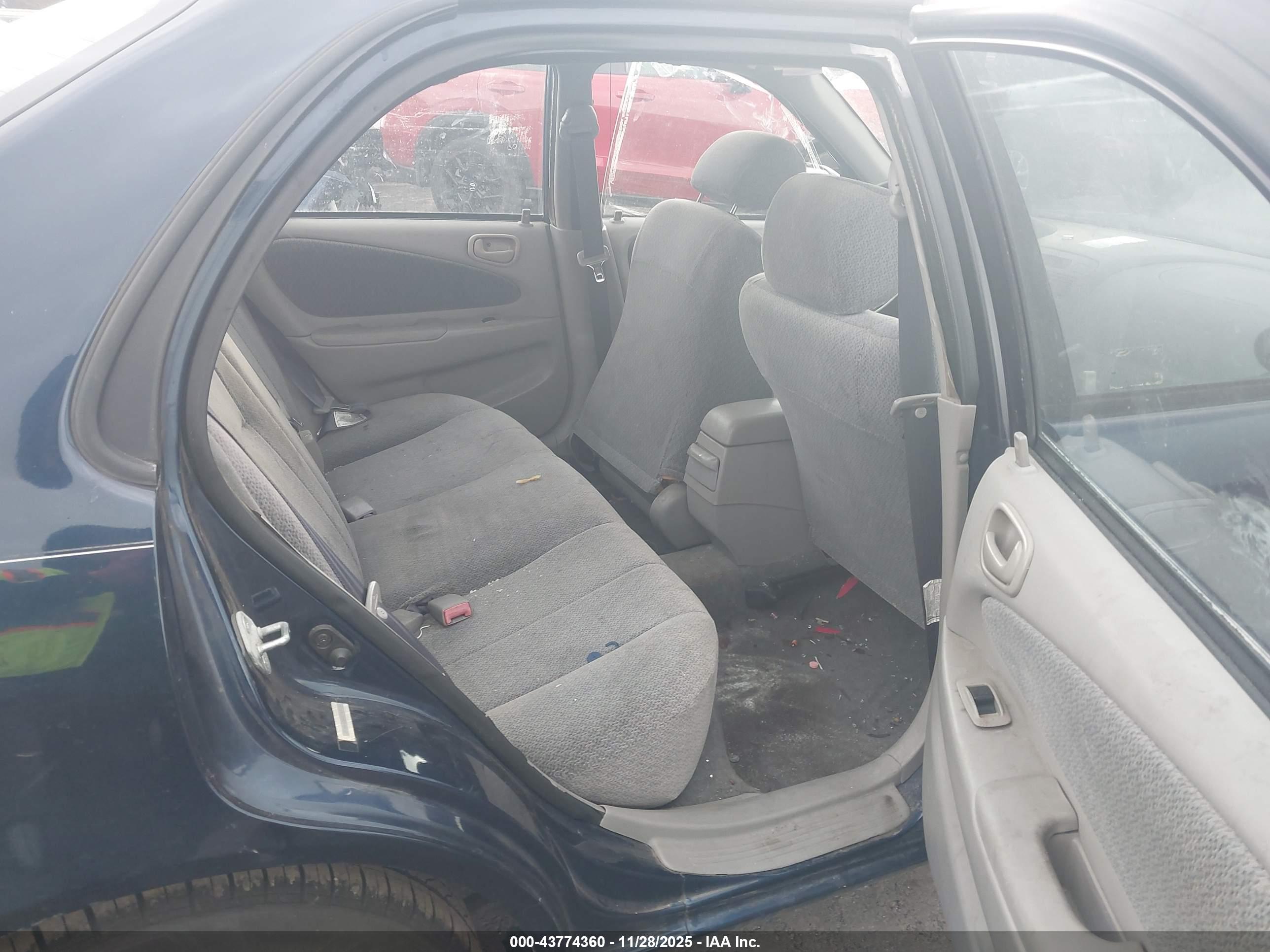 TOYOTA COROLLA image 8