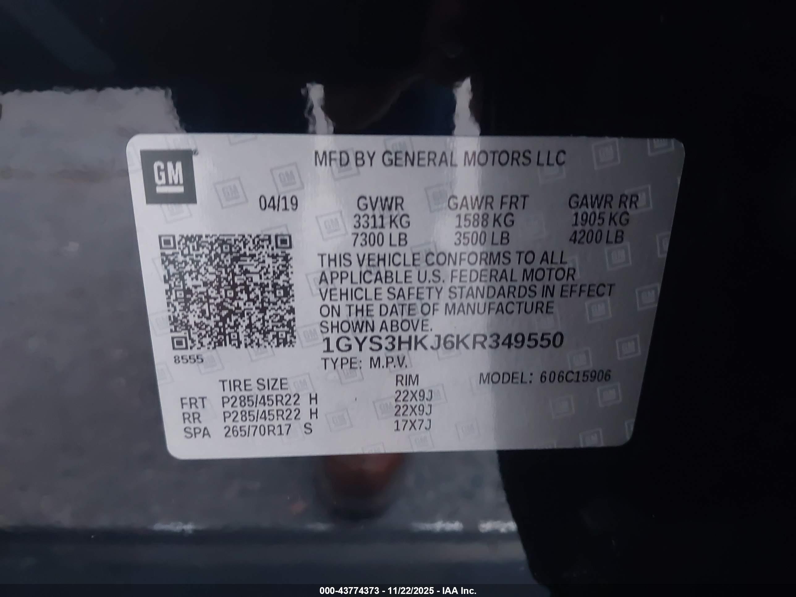 CADILLAC ESCALADE image 9