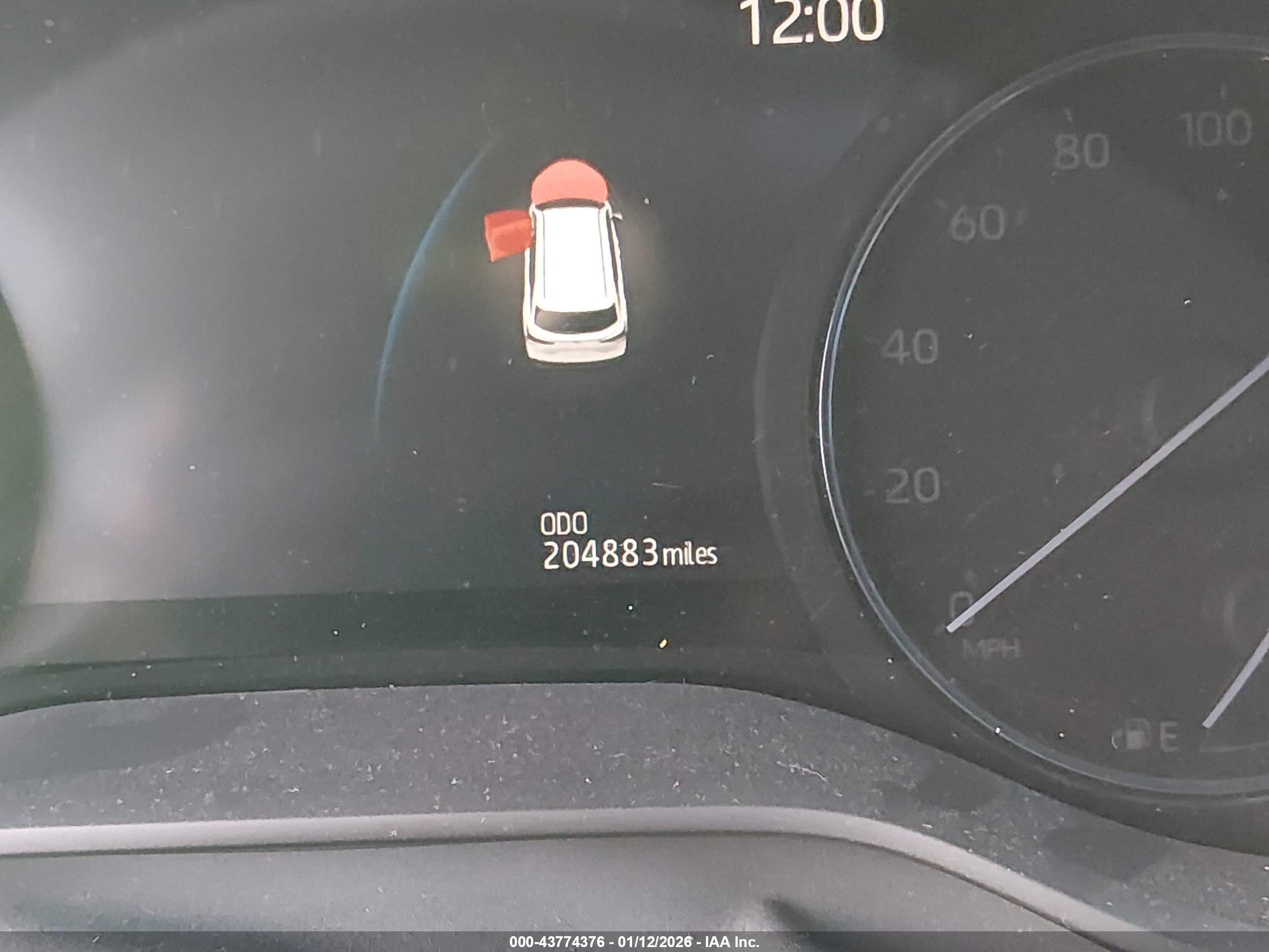 TOYOTA SIENNA image 7