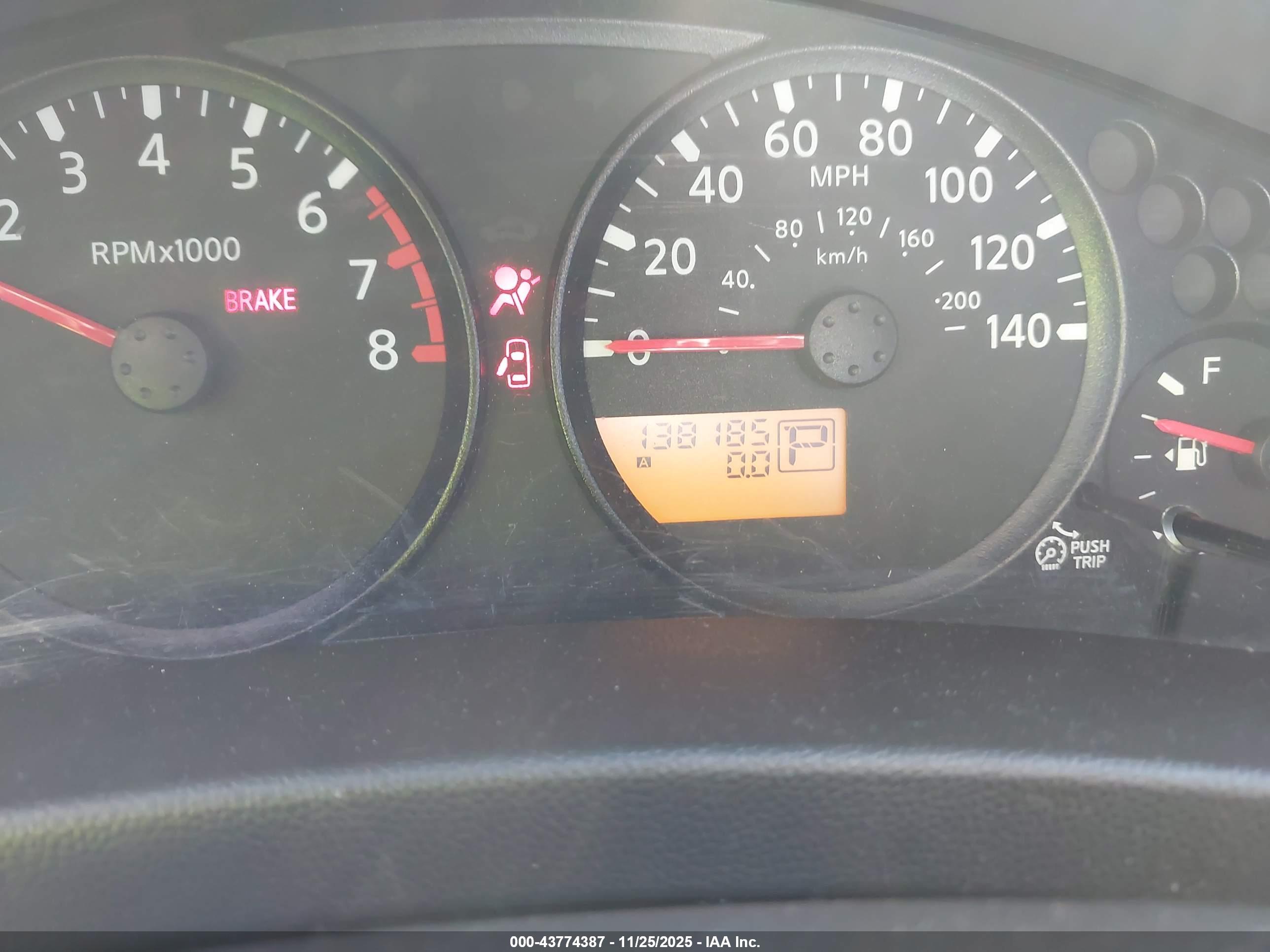 NISSAN FRONTIER image 7