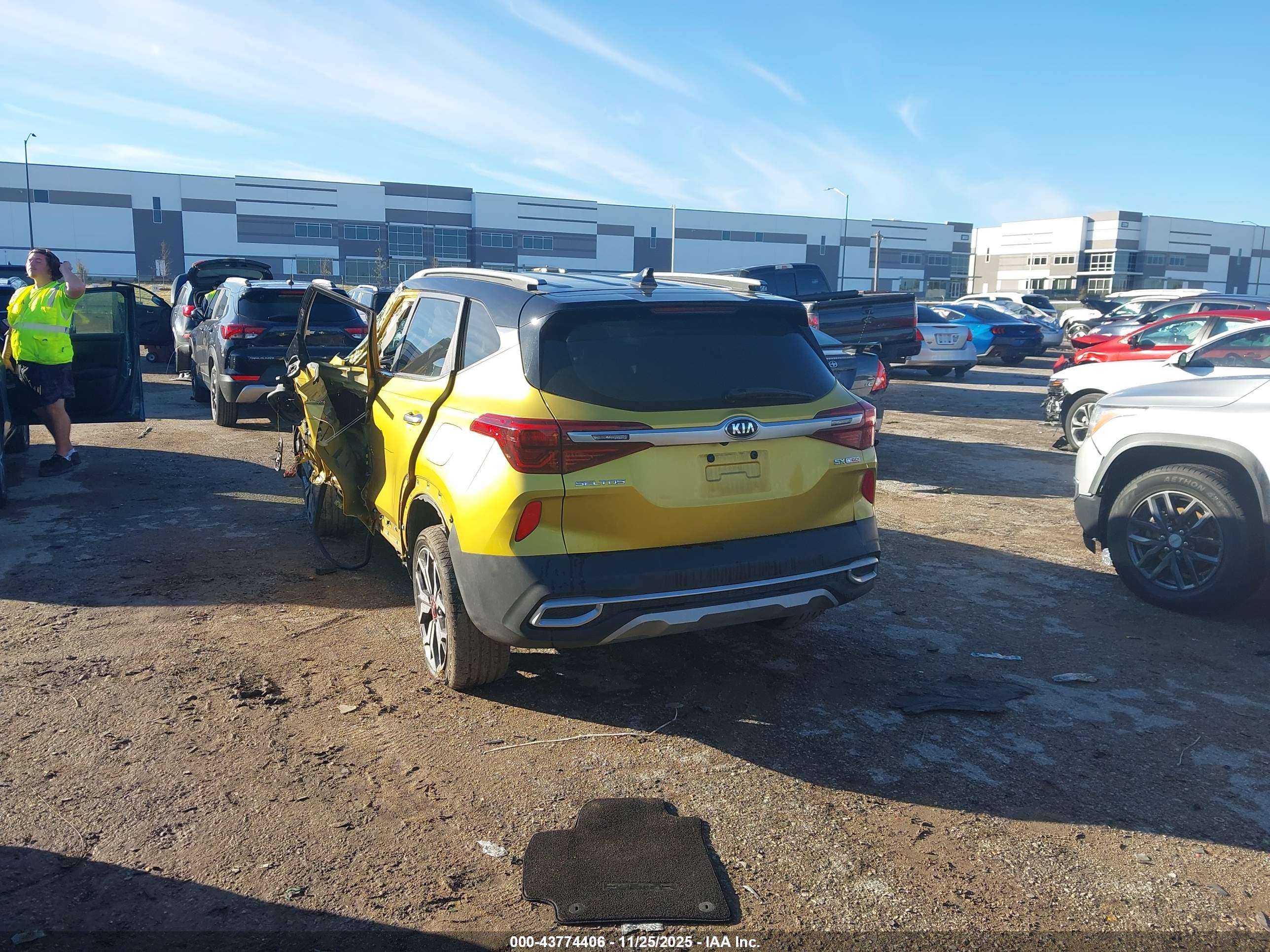 KIA SELTOS image 3