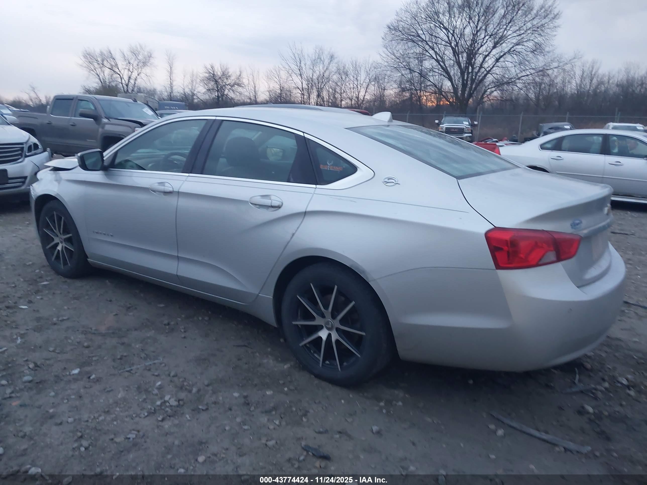 CHEVROLET IMPALA image 3