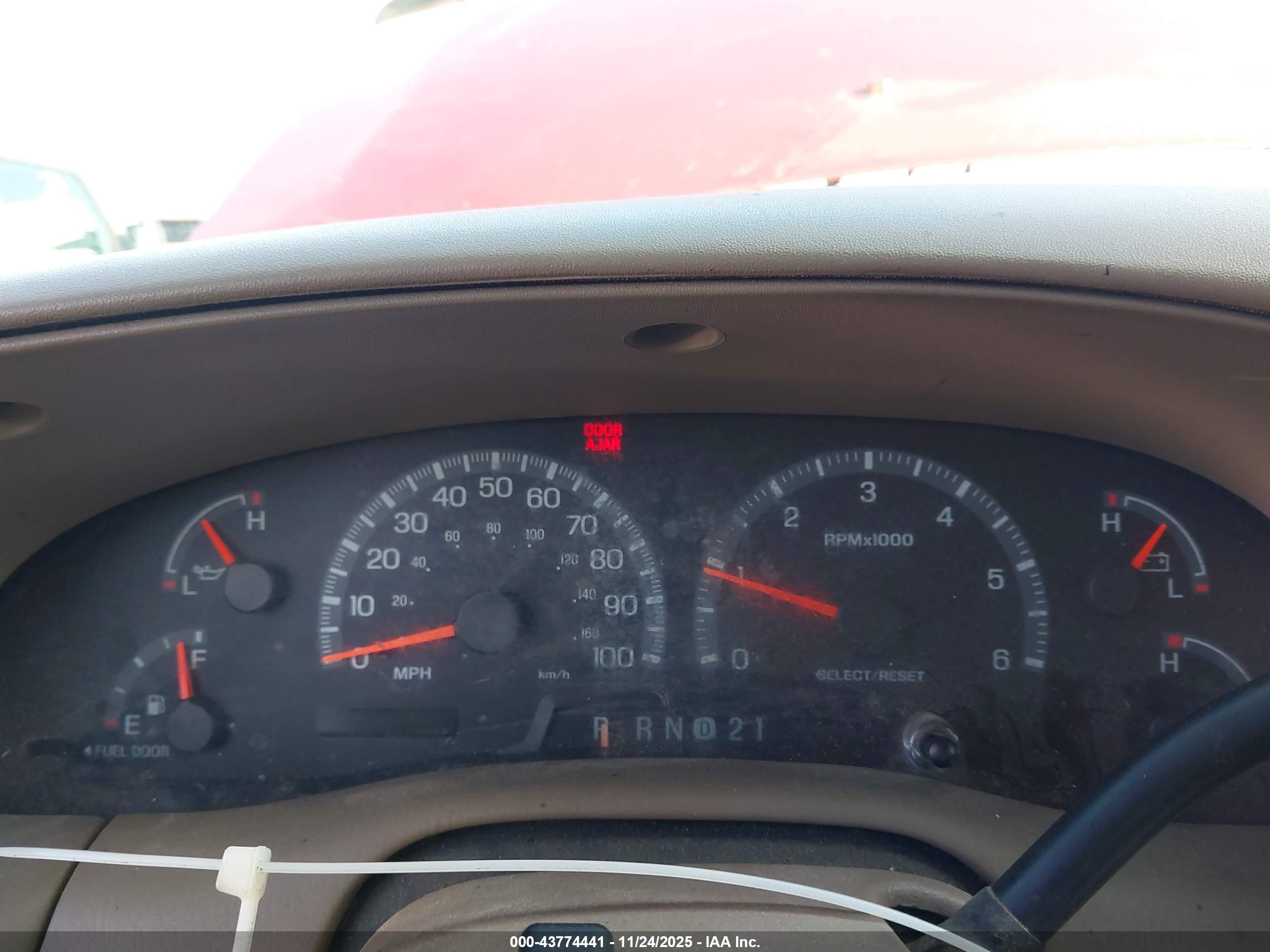 FORD F-150 image 7