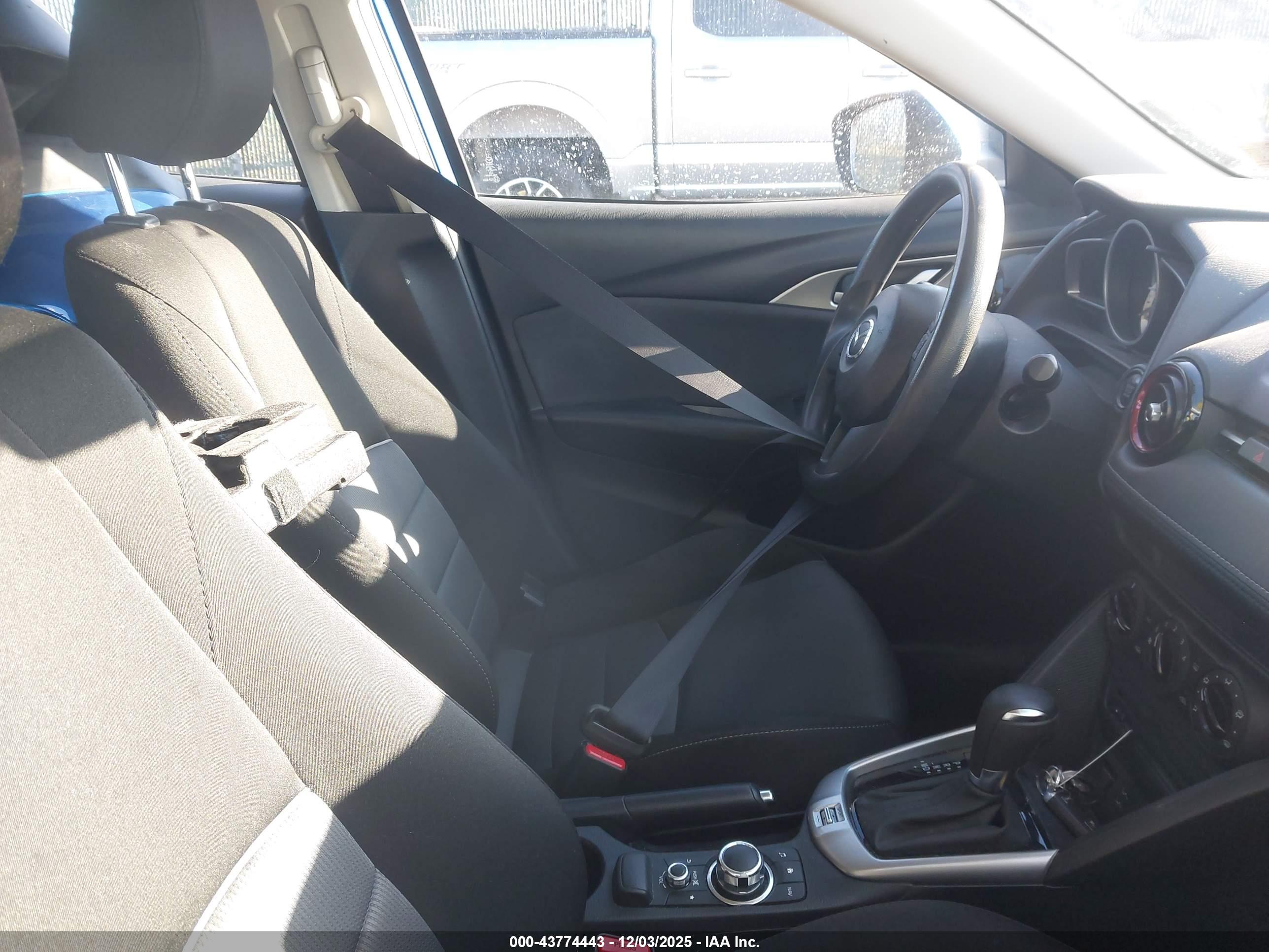 MAZDA CX-3 image 5