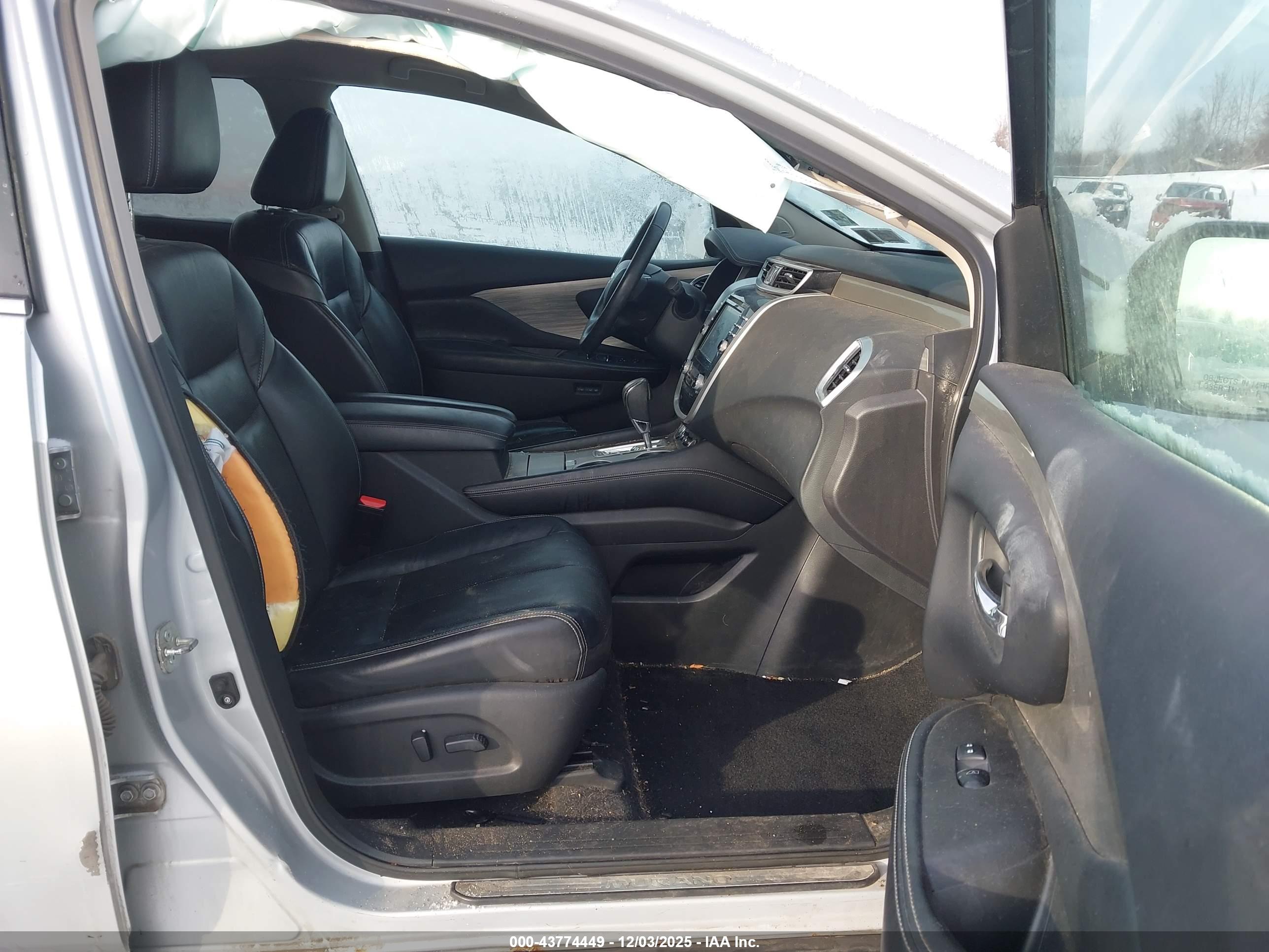 NISSAN MURANO image 5