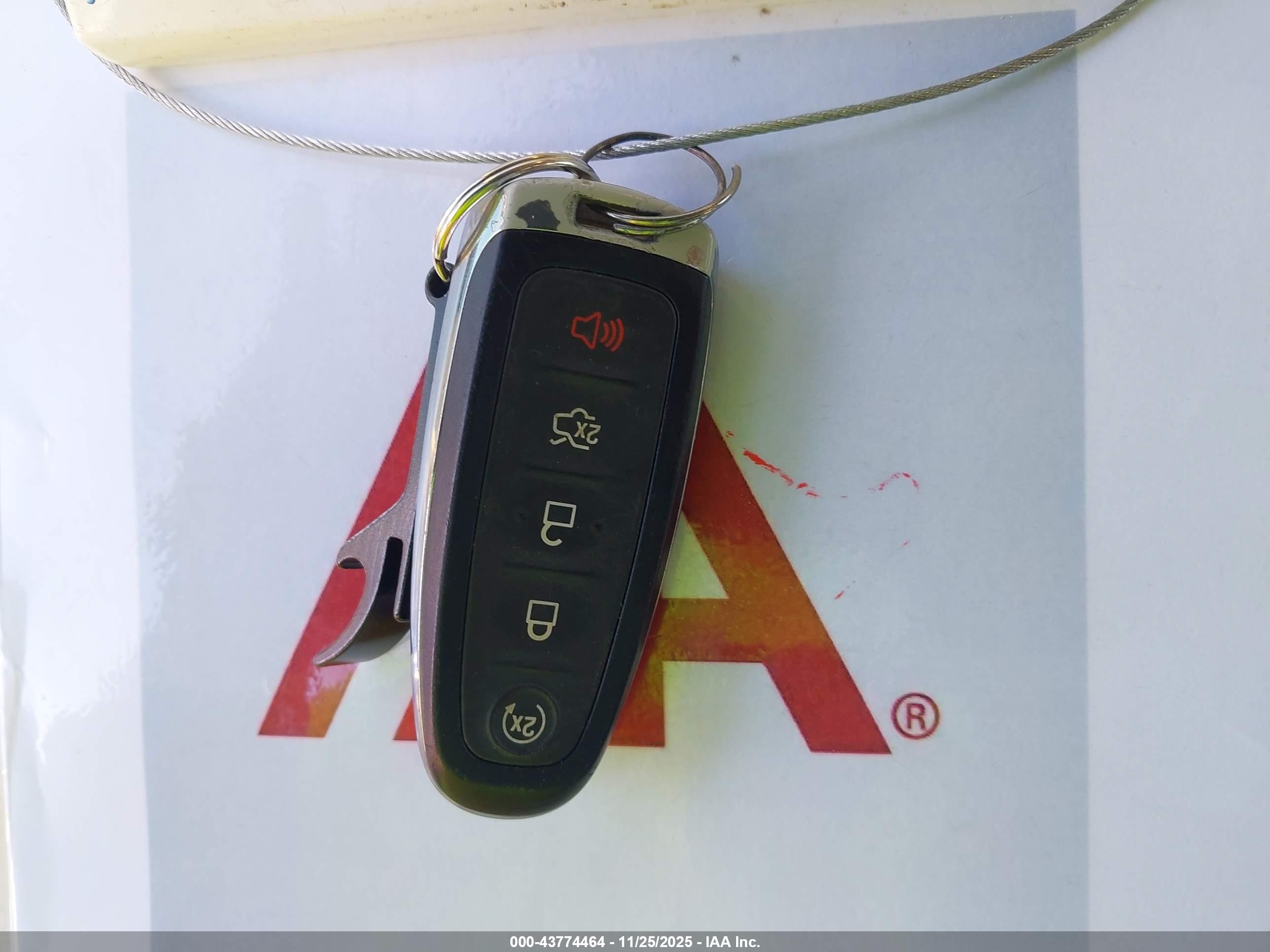FORD ESCAPE image 11