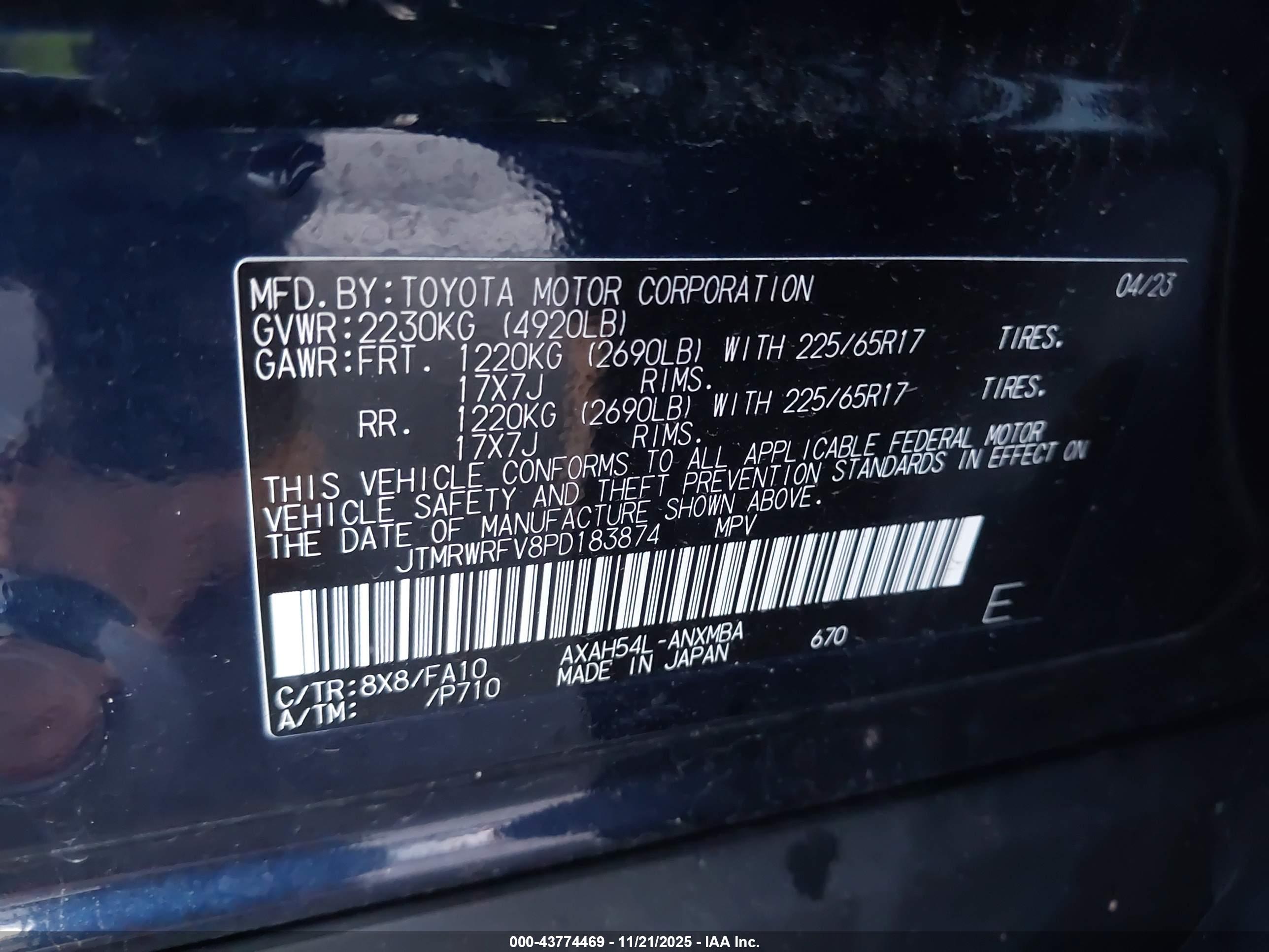 TOYOTA RAV4 image 9