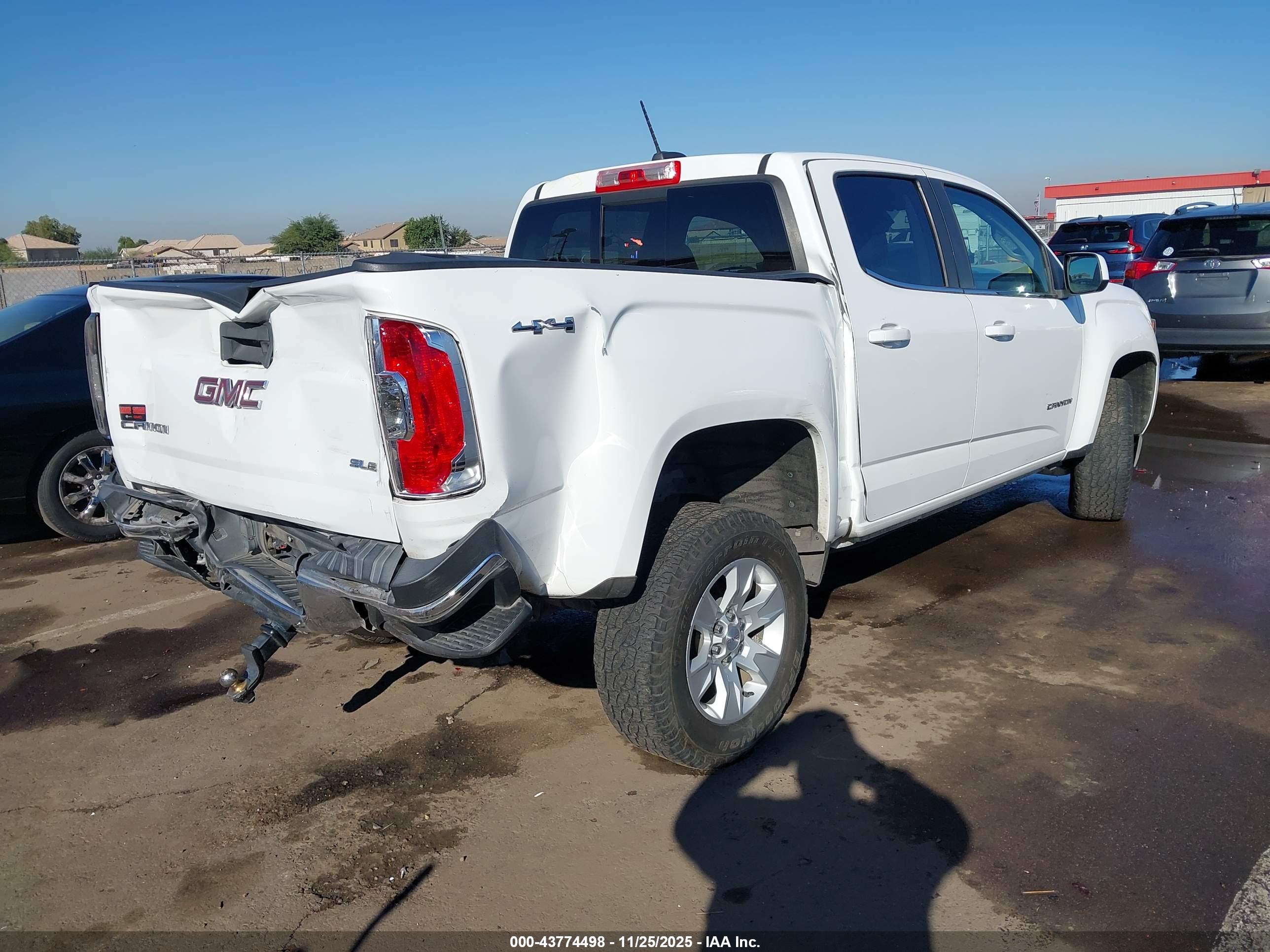 GMC CANYON image 4
