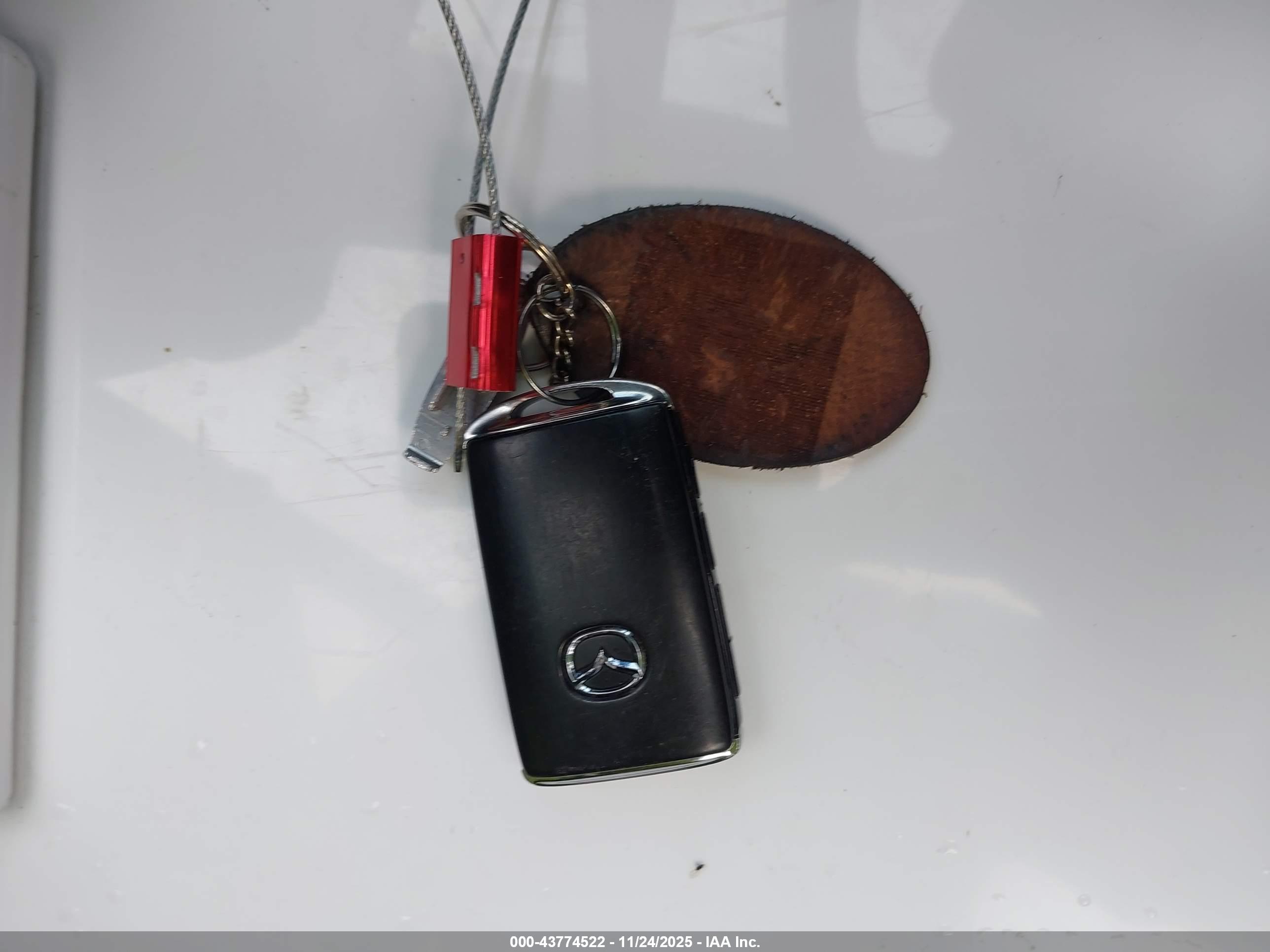 MAZDA MAZDA6 image 11