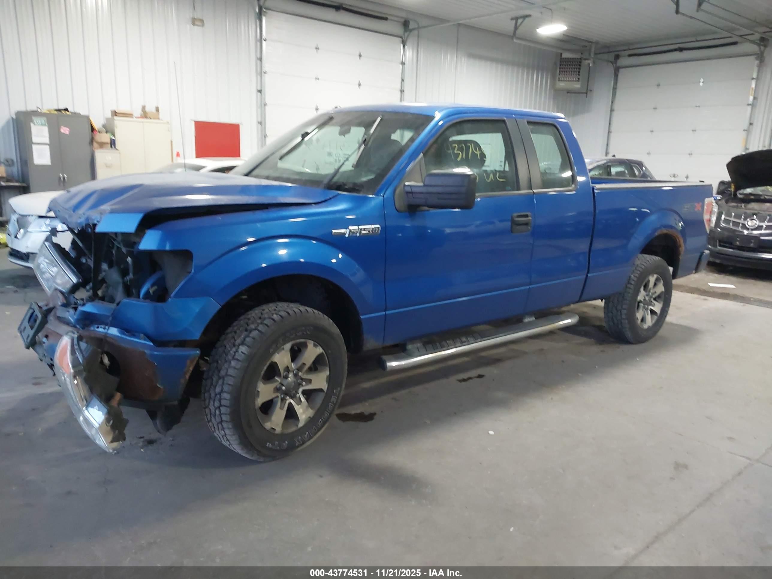 FORD F-150 image 2