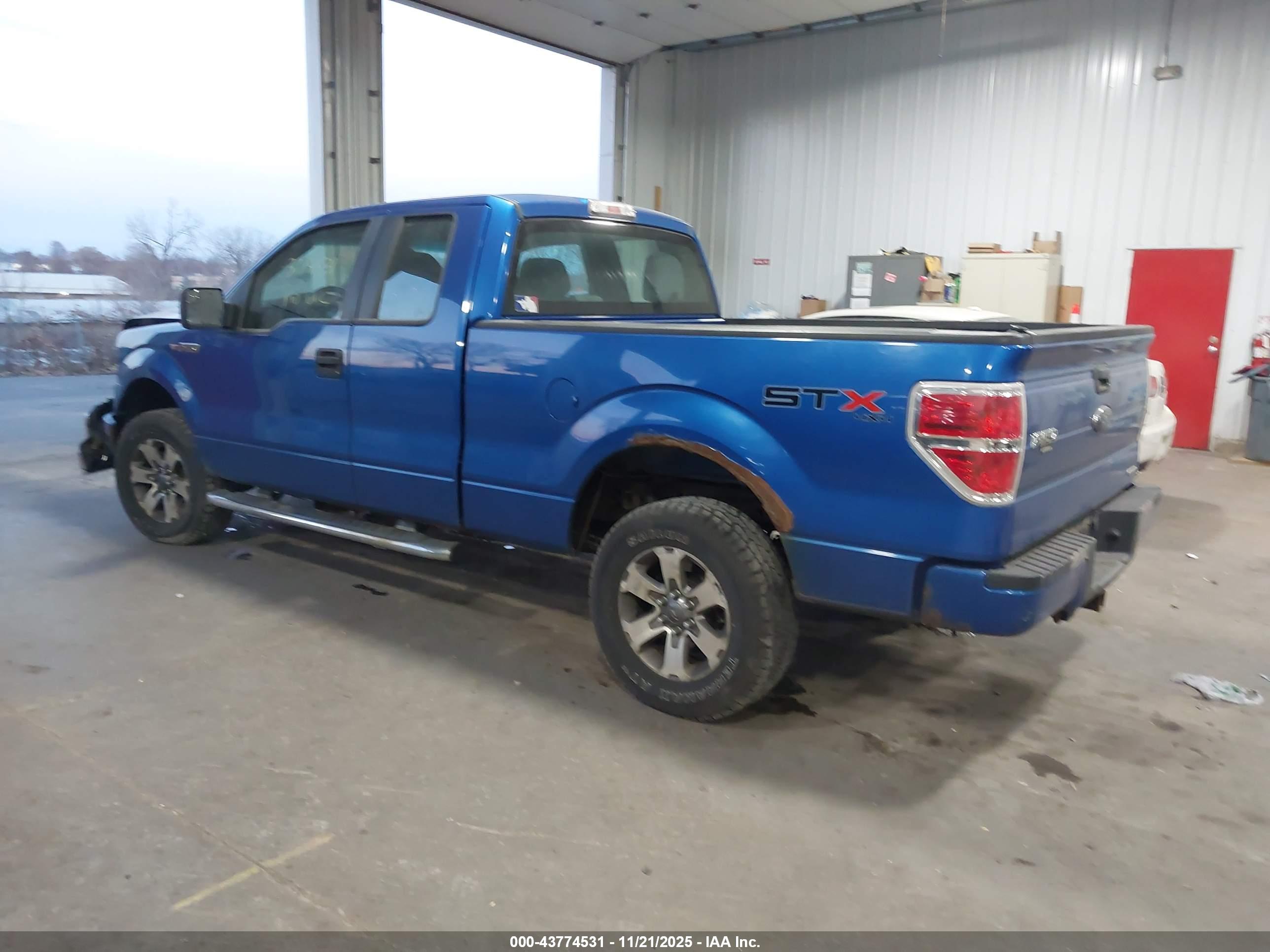 FORD F-150 image 3