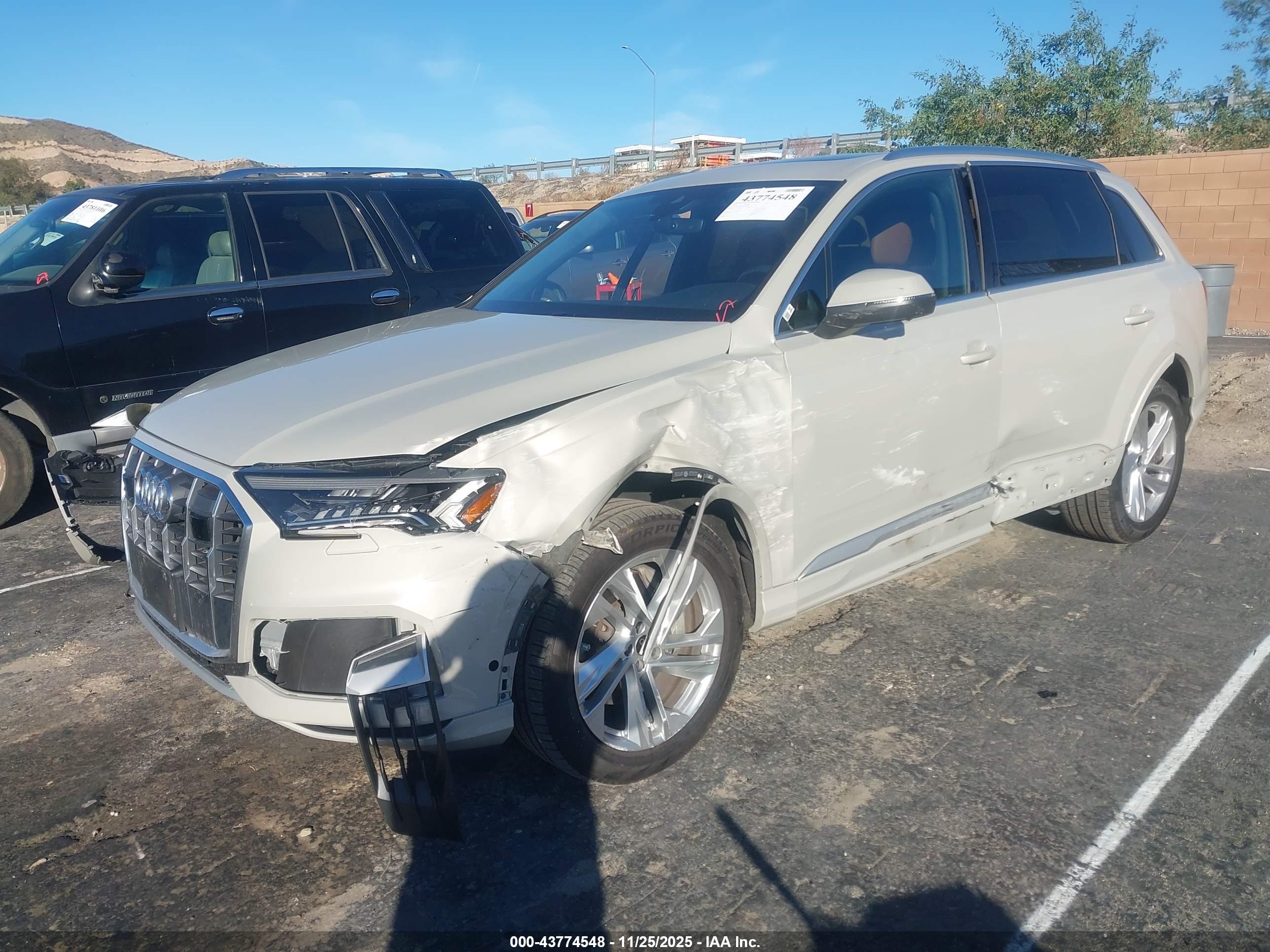 AUDI Q7 image 2
