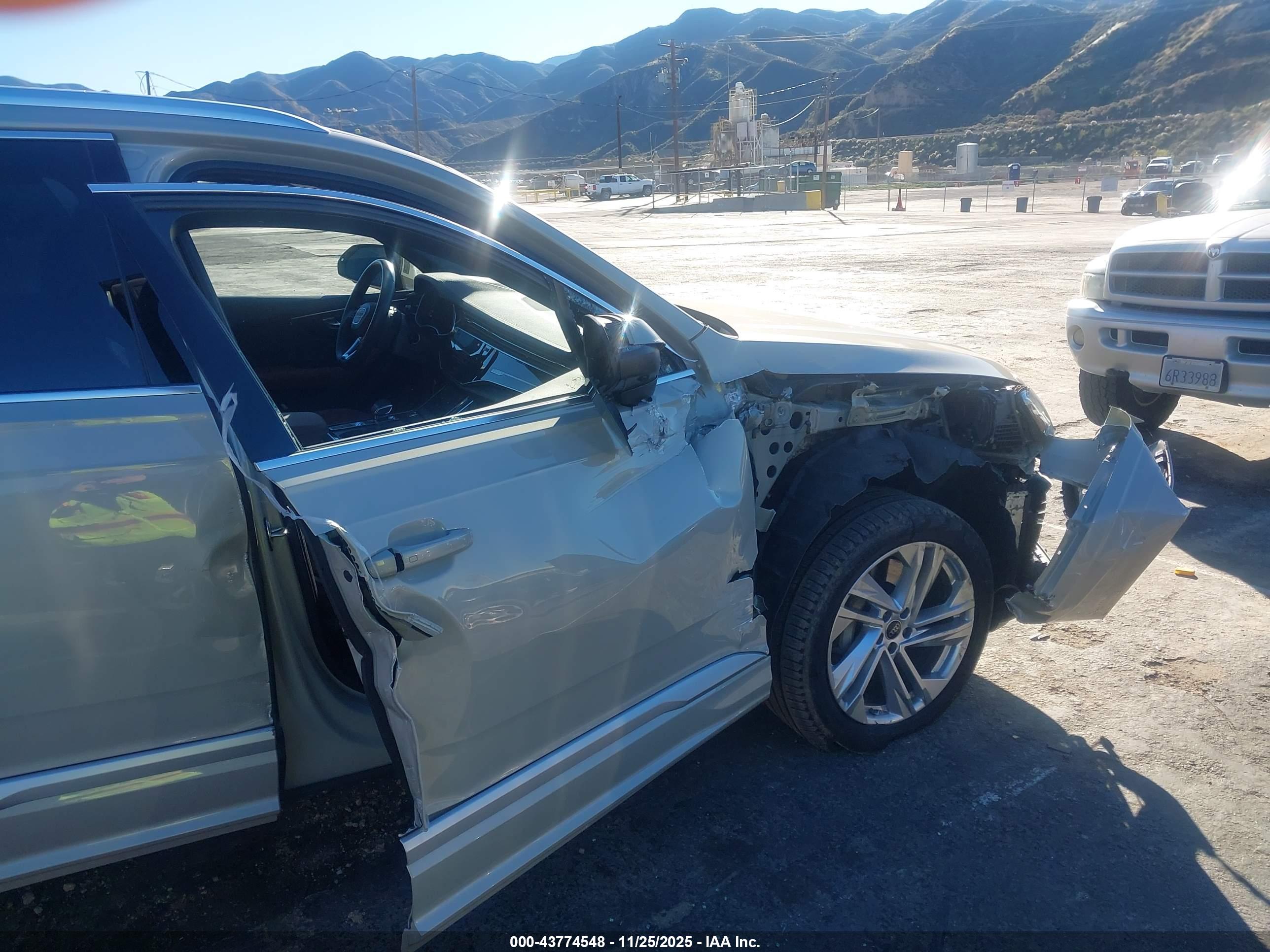 AUDI Q7 image 6
