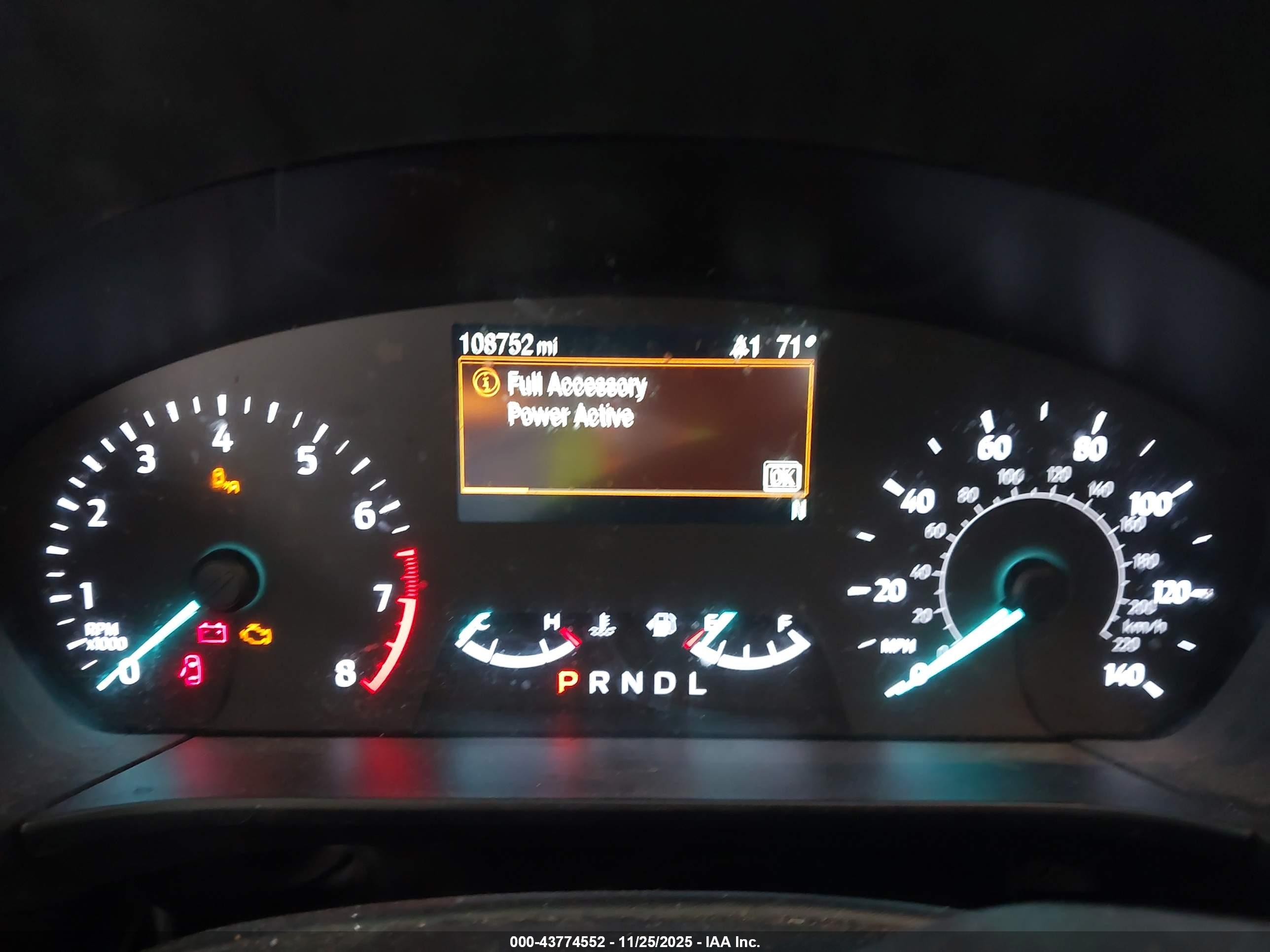 FORD ESCAPE image 7