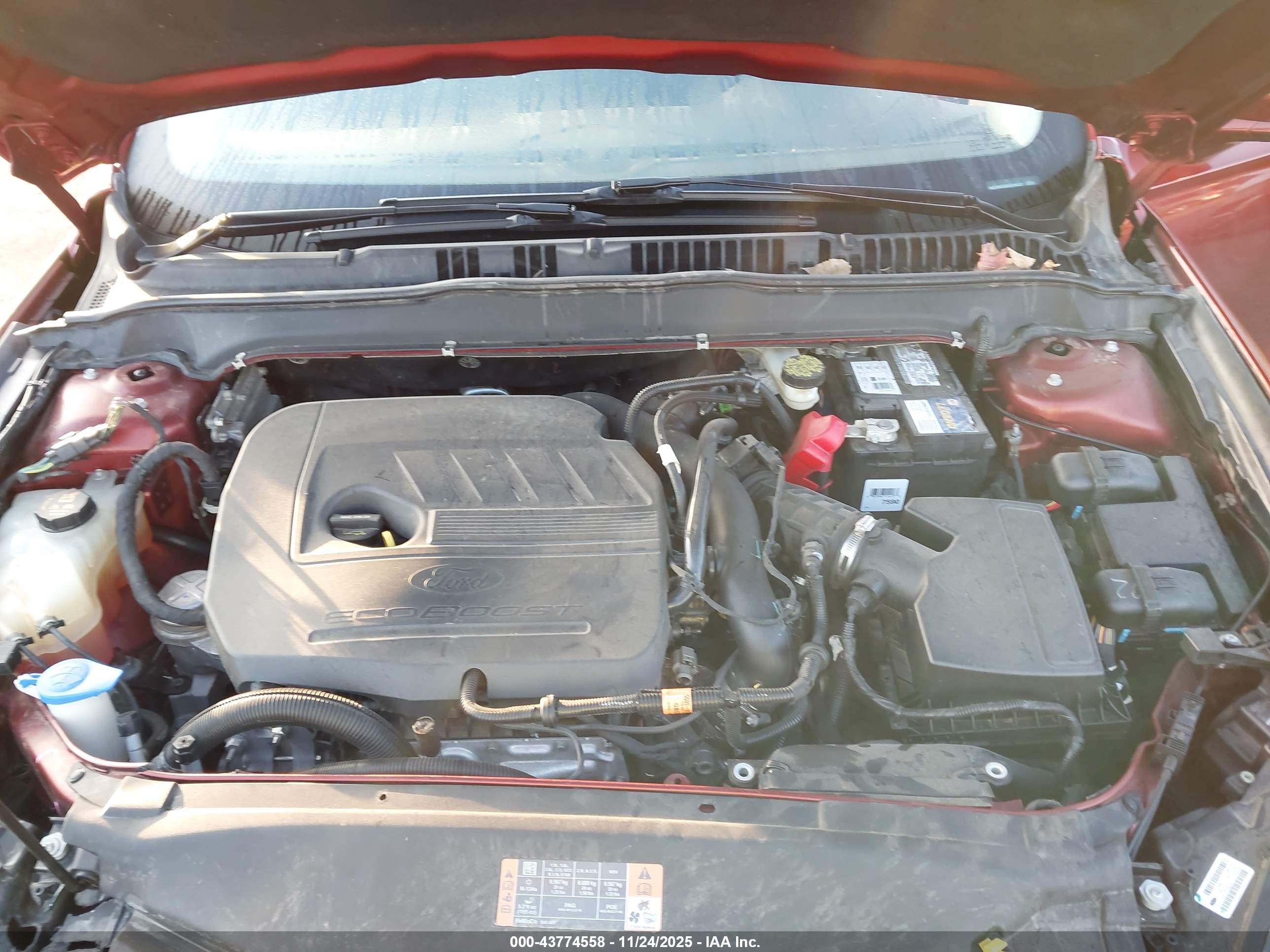 FORD FUSION image 10