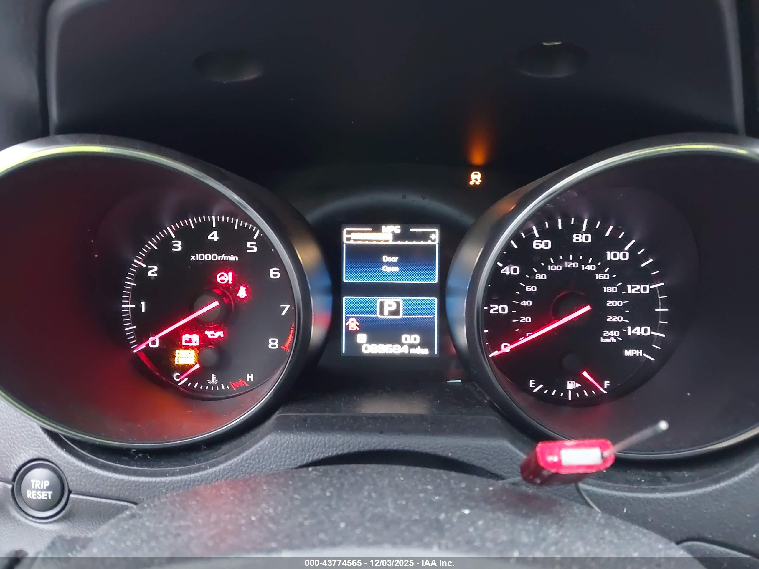 SUBARU OUTBACK image 7