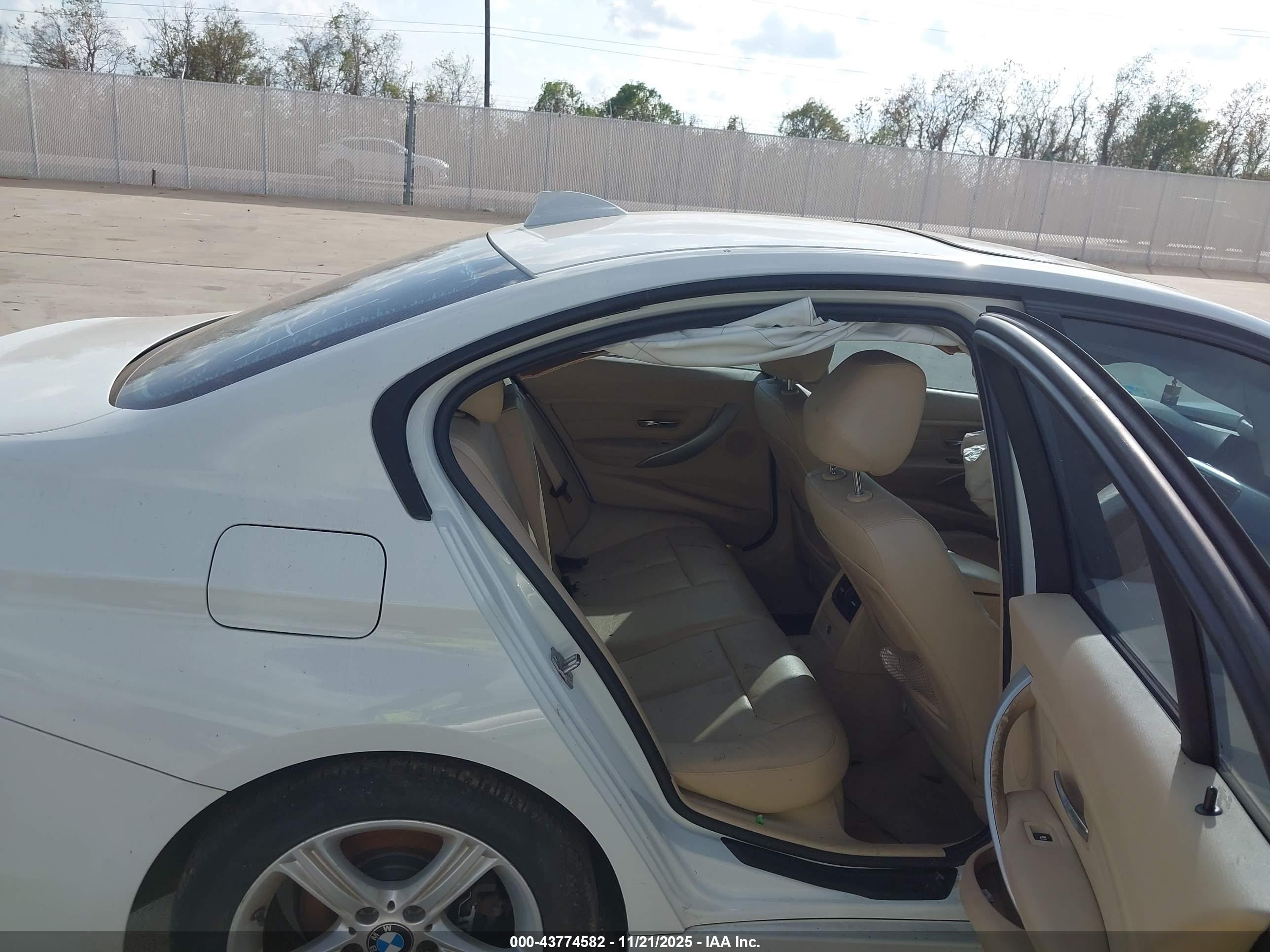 BMW 328I image 8