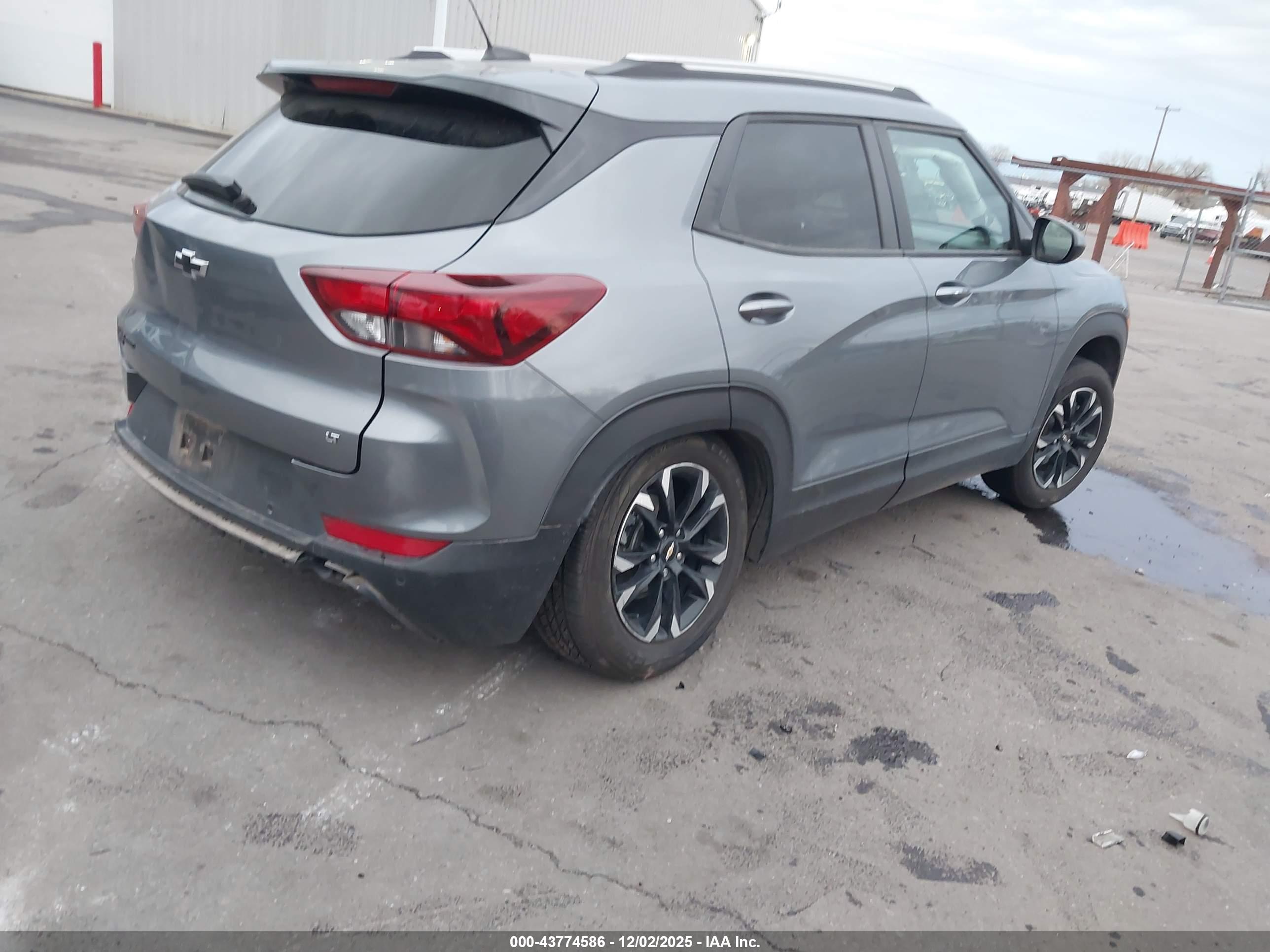 CHEVROLET TRAILBLAZER image 4