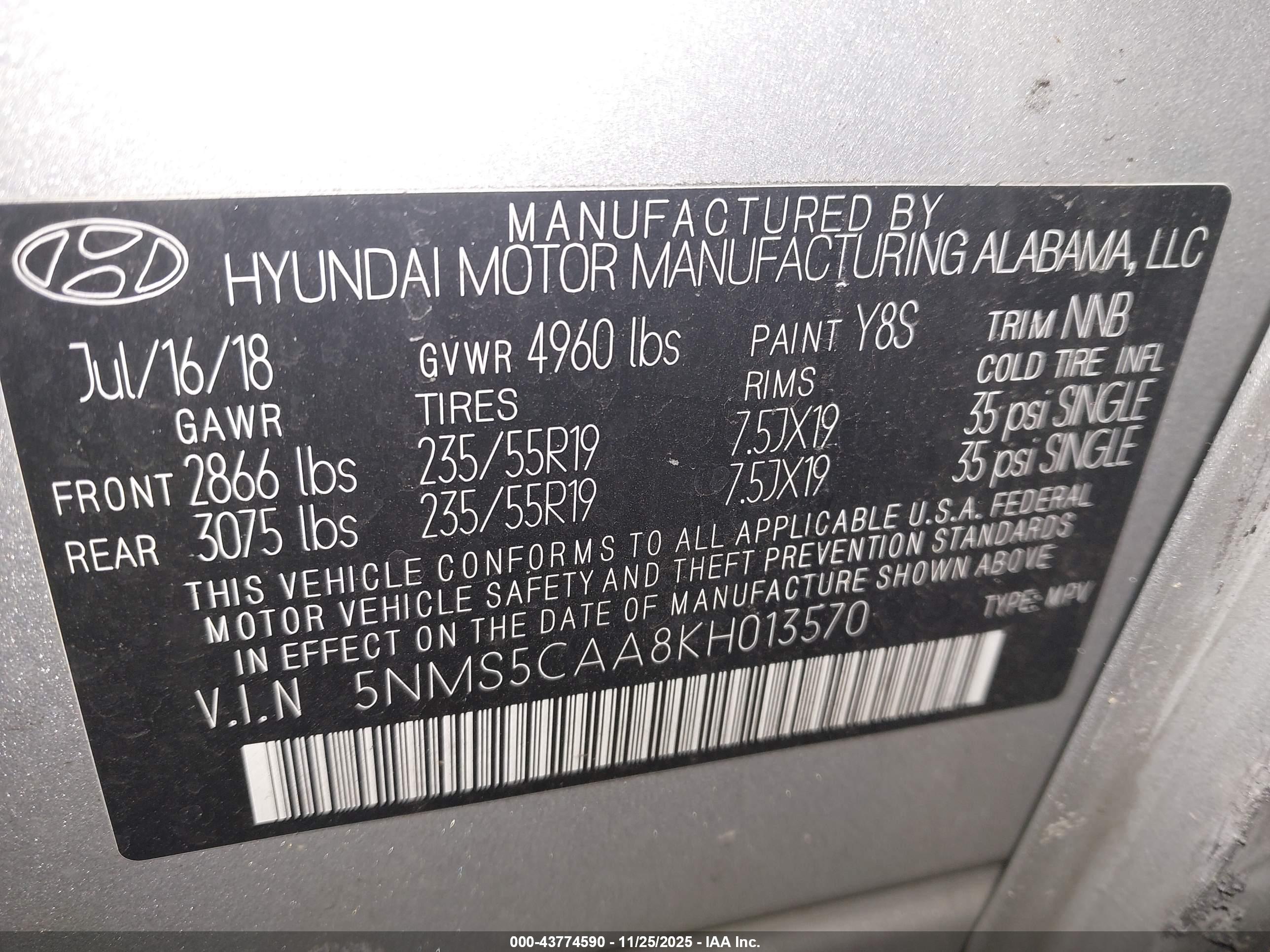 HYUNDAI SANTA image 9