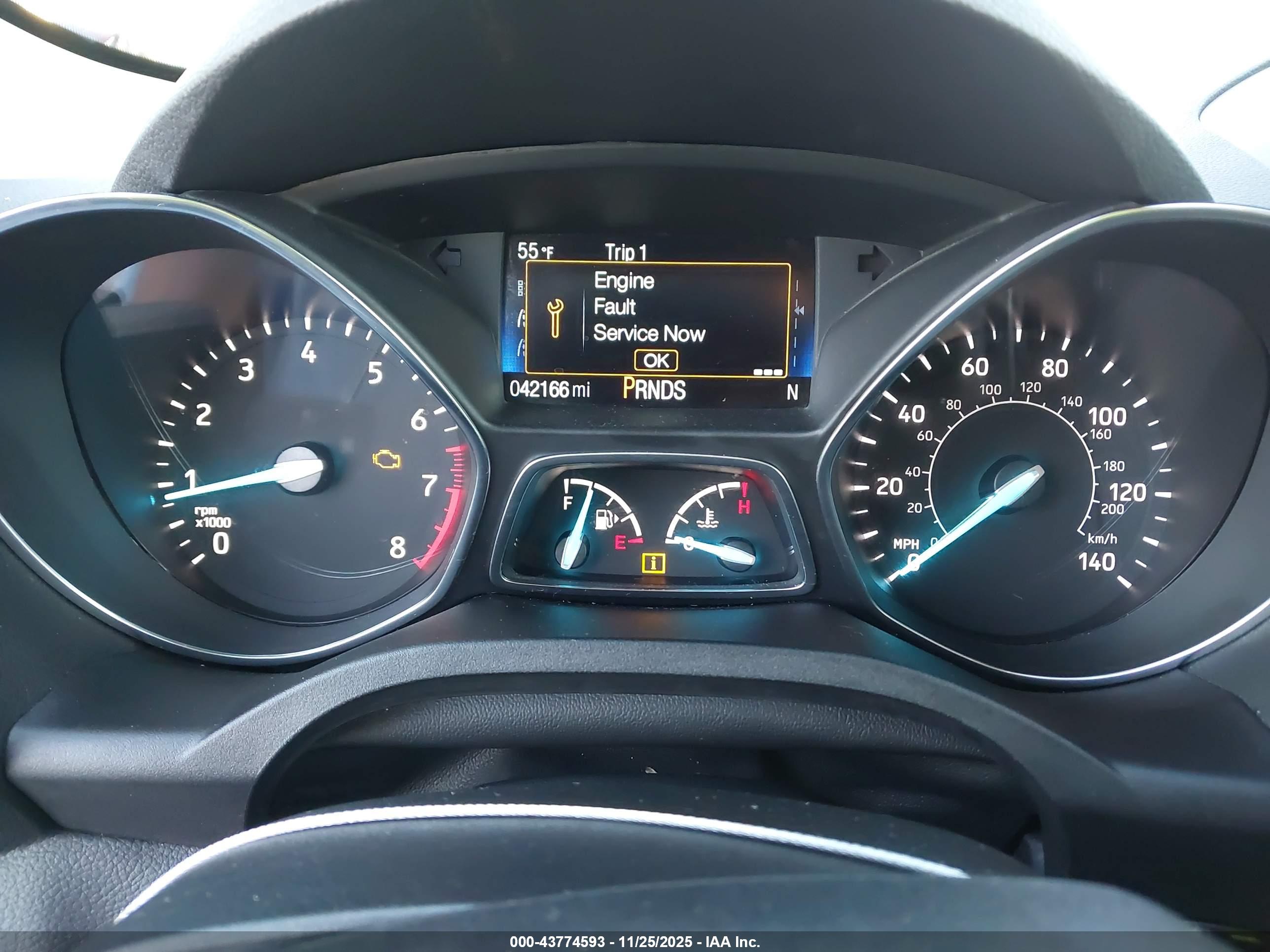 FORD ESCAPE image 7