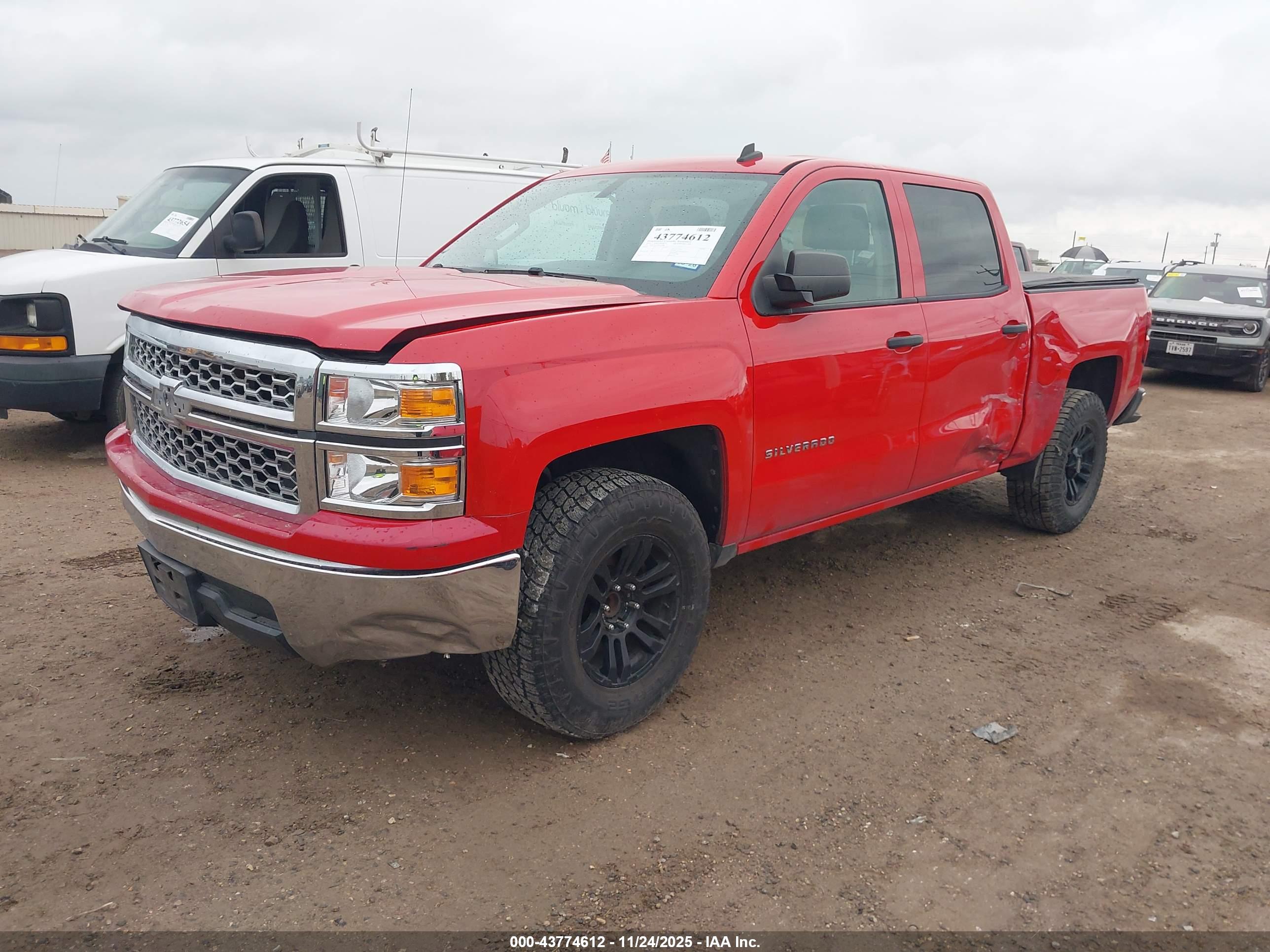 CHEVROLET SILVERADO image 2