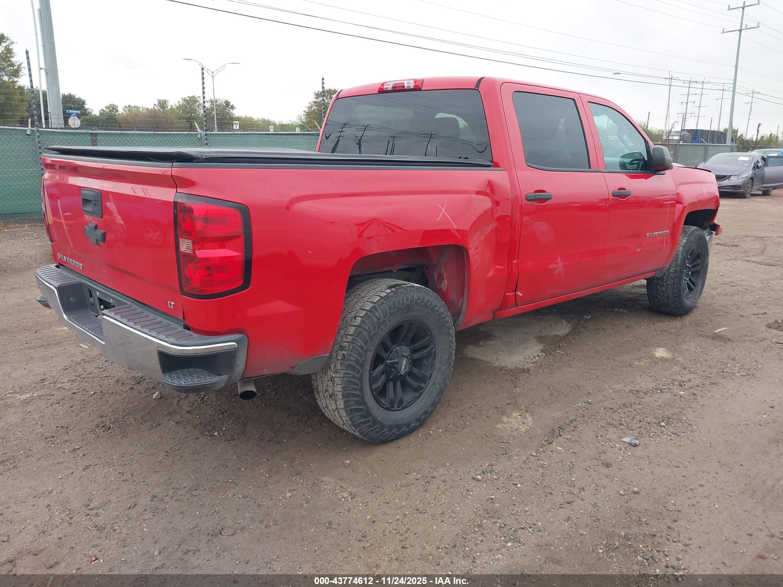 CHEVROLET SILVERADO image 4