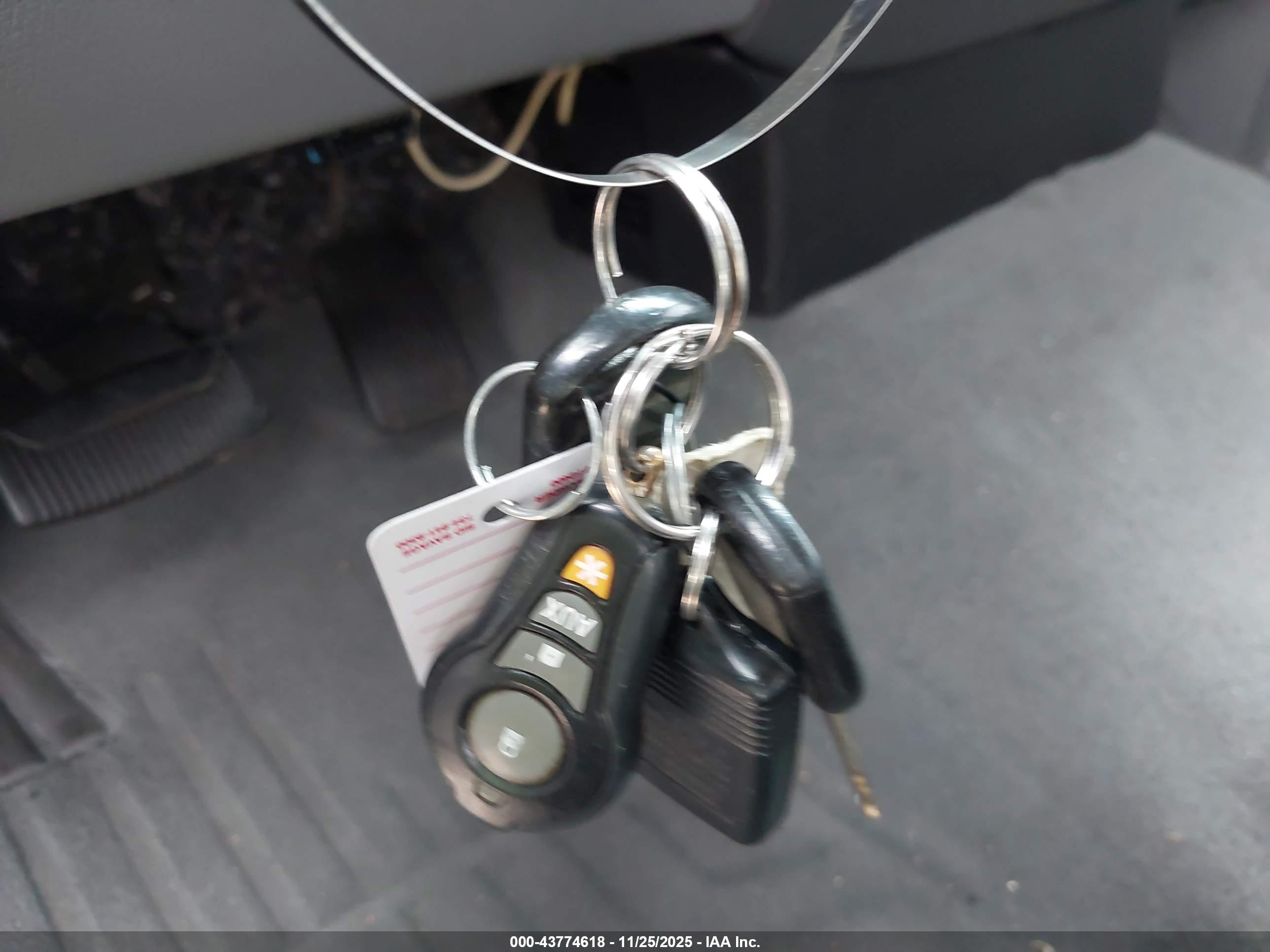 FORD F-150 image 11