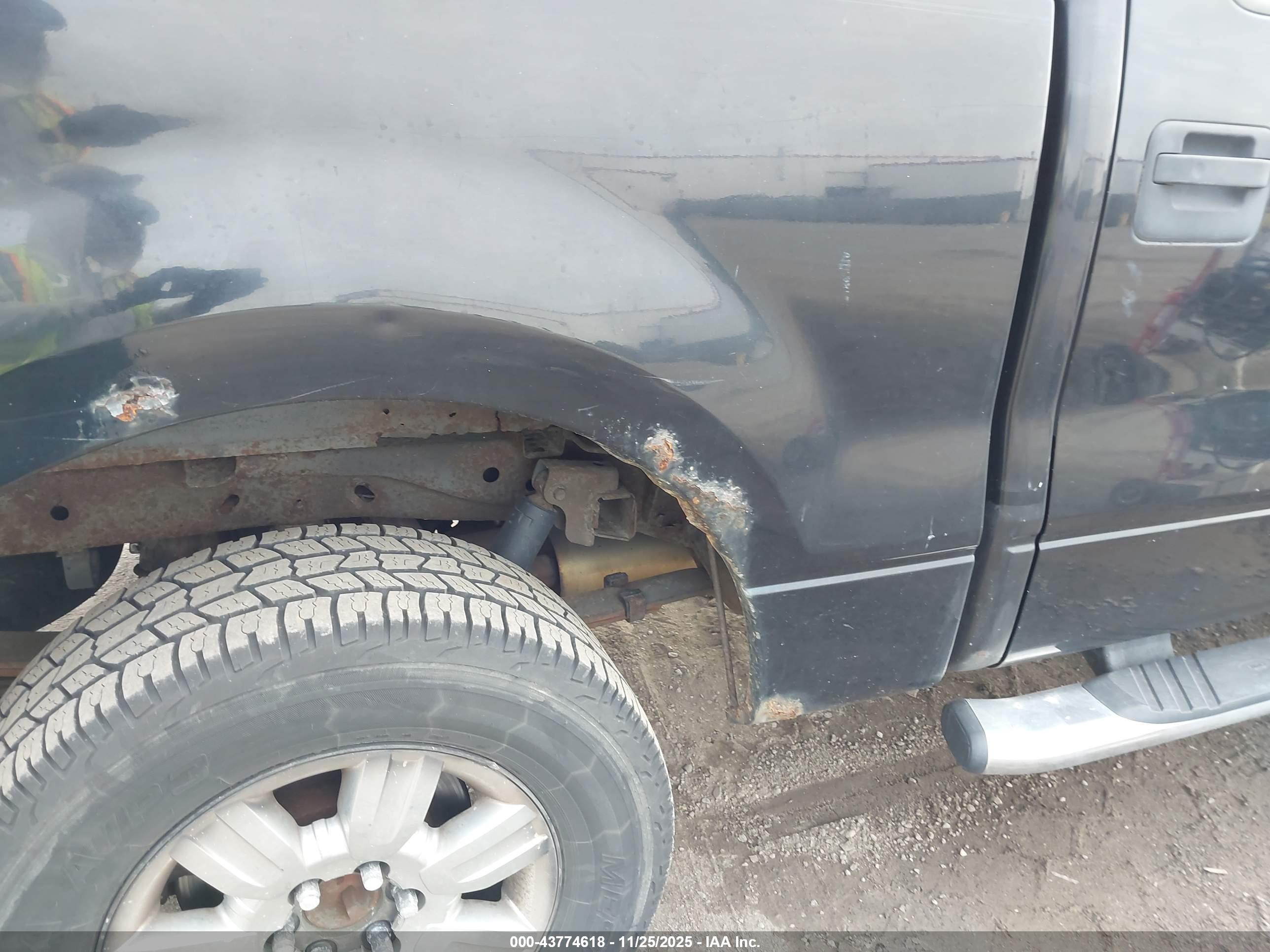 FORD F-150 image 6