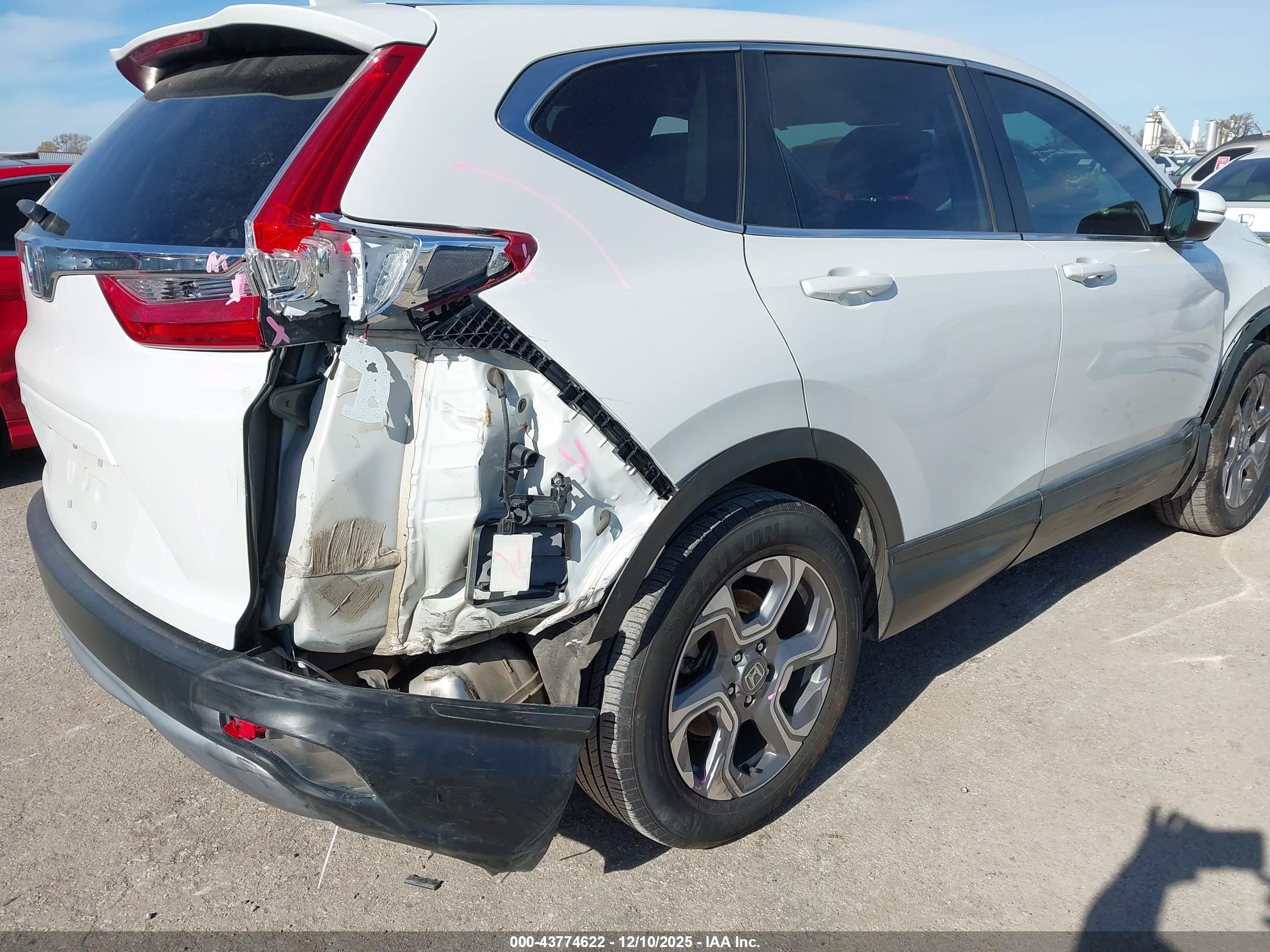 HONDA CR-V image 6