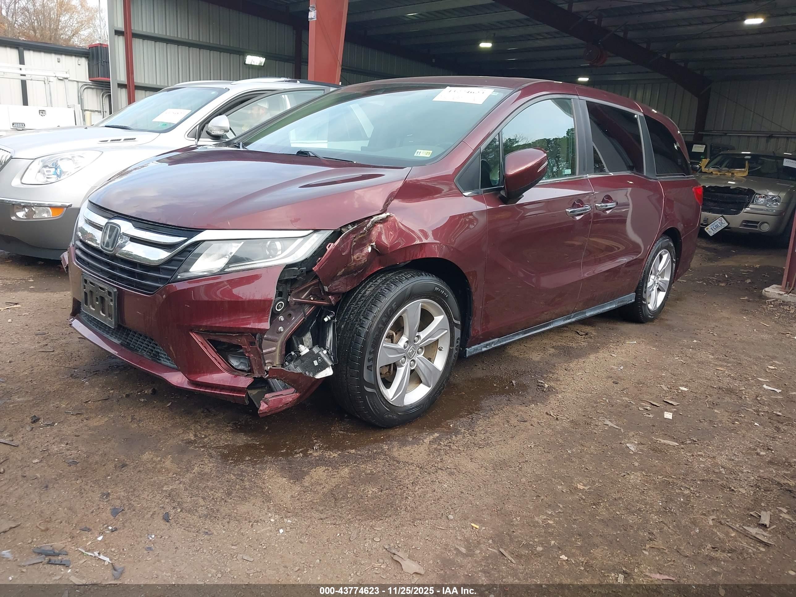 HONDA ODYSSEY image 2