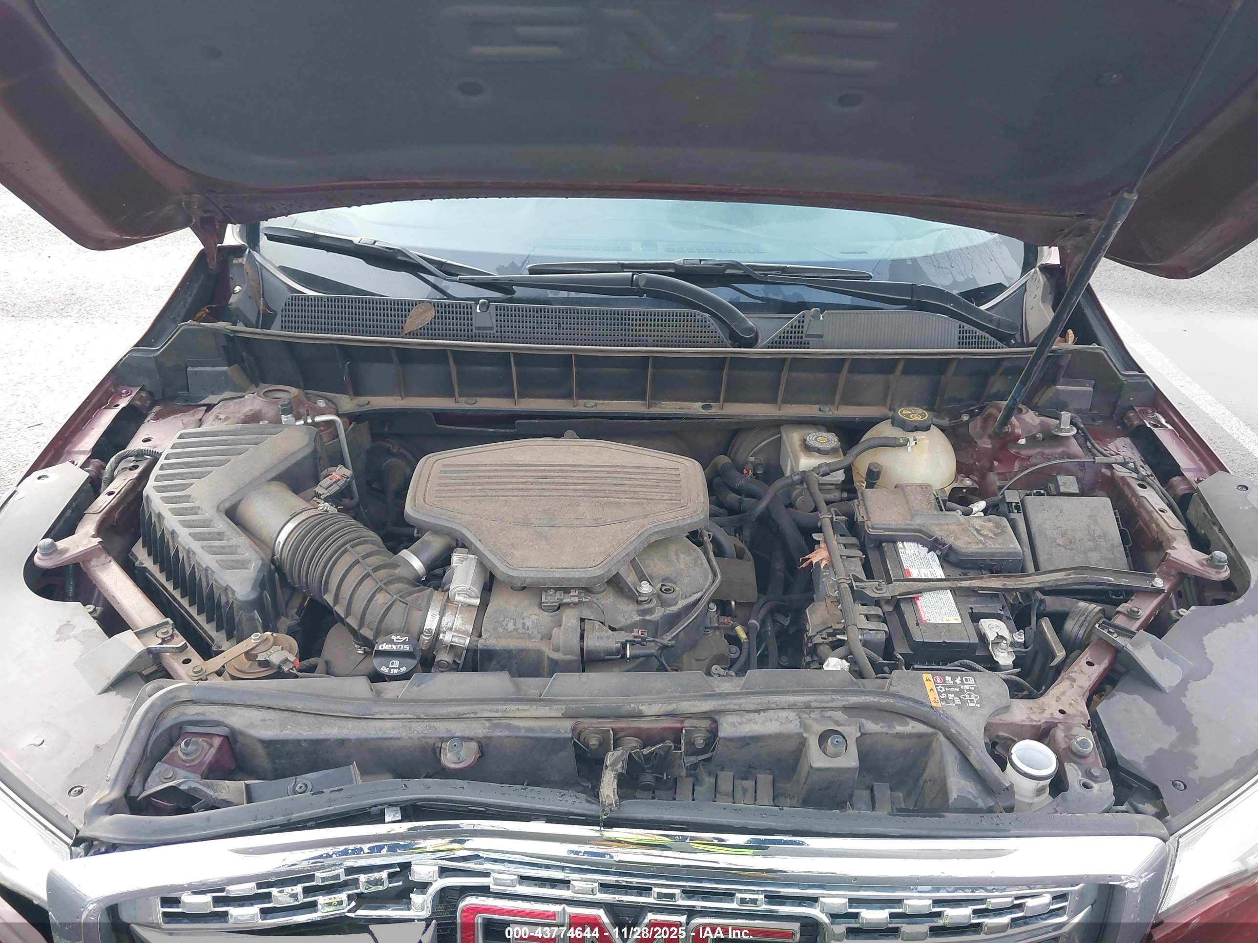 GMC ACADIA image 10