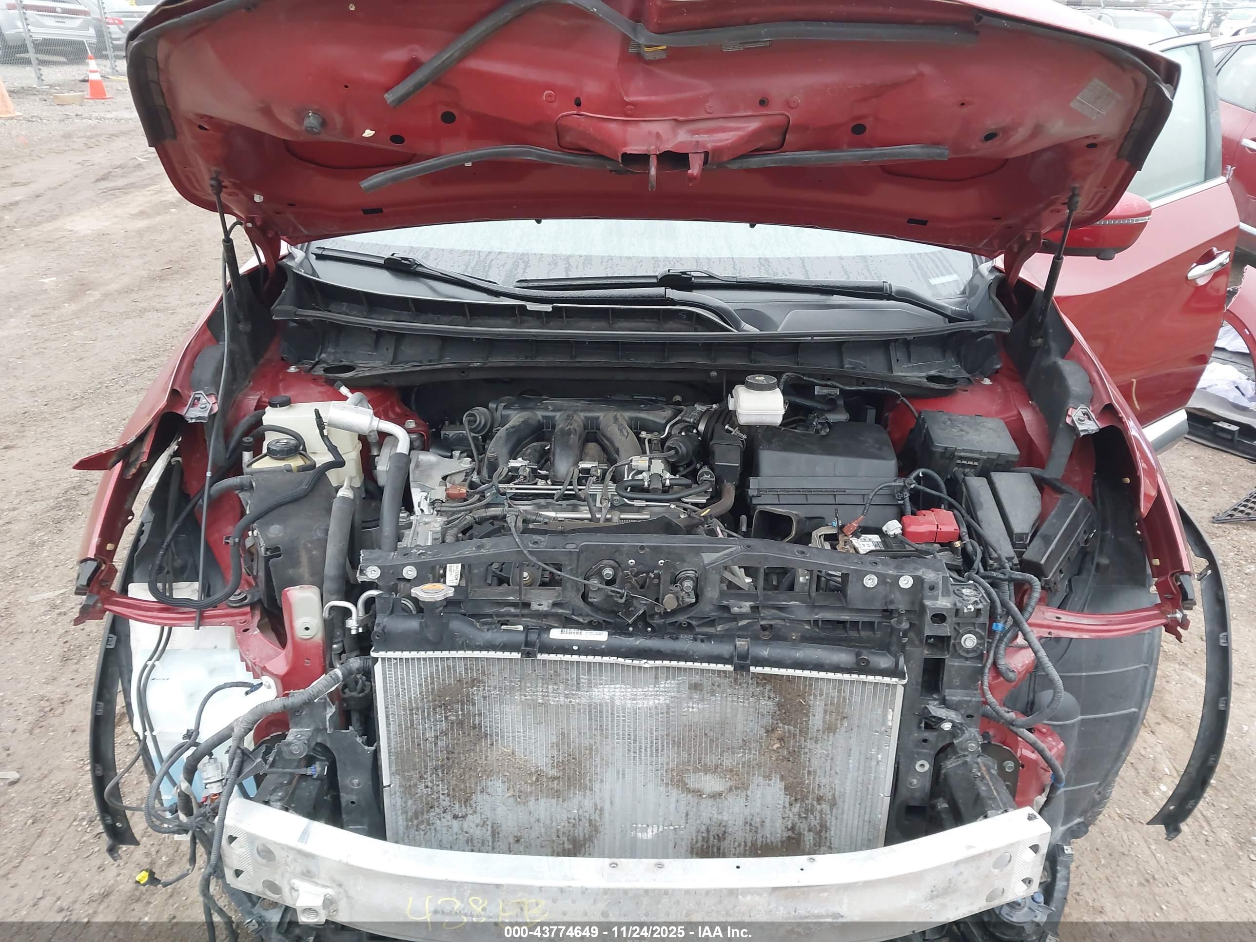 NISSAN MURANO image 10
