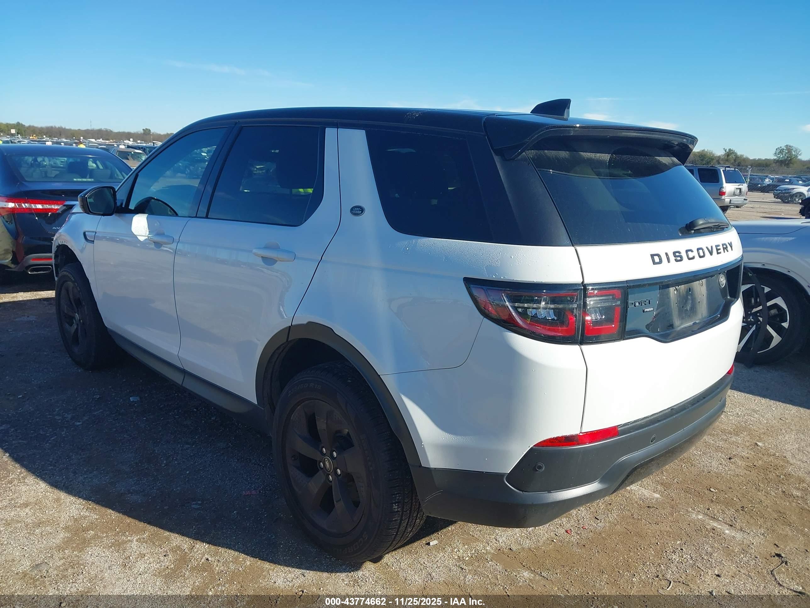 LAND ROVER image 3